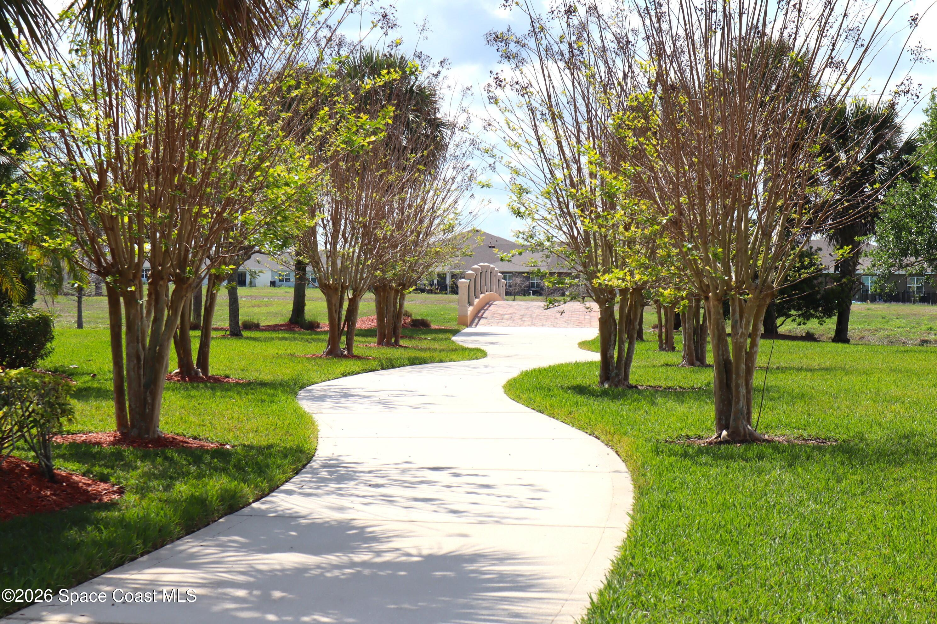 3494 Hyperion Way SE