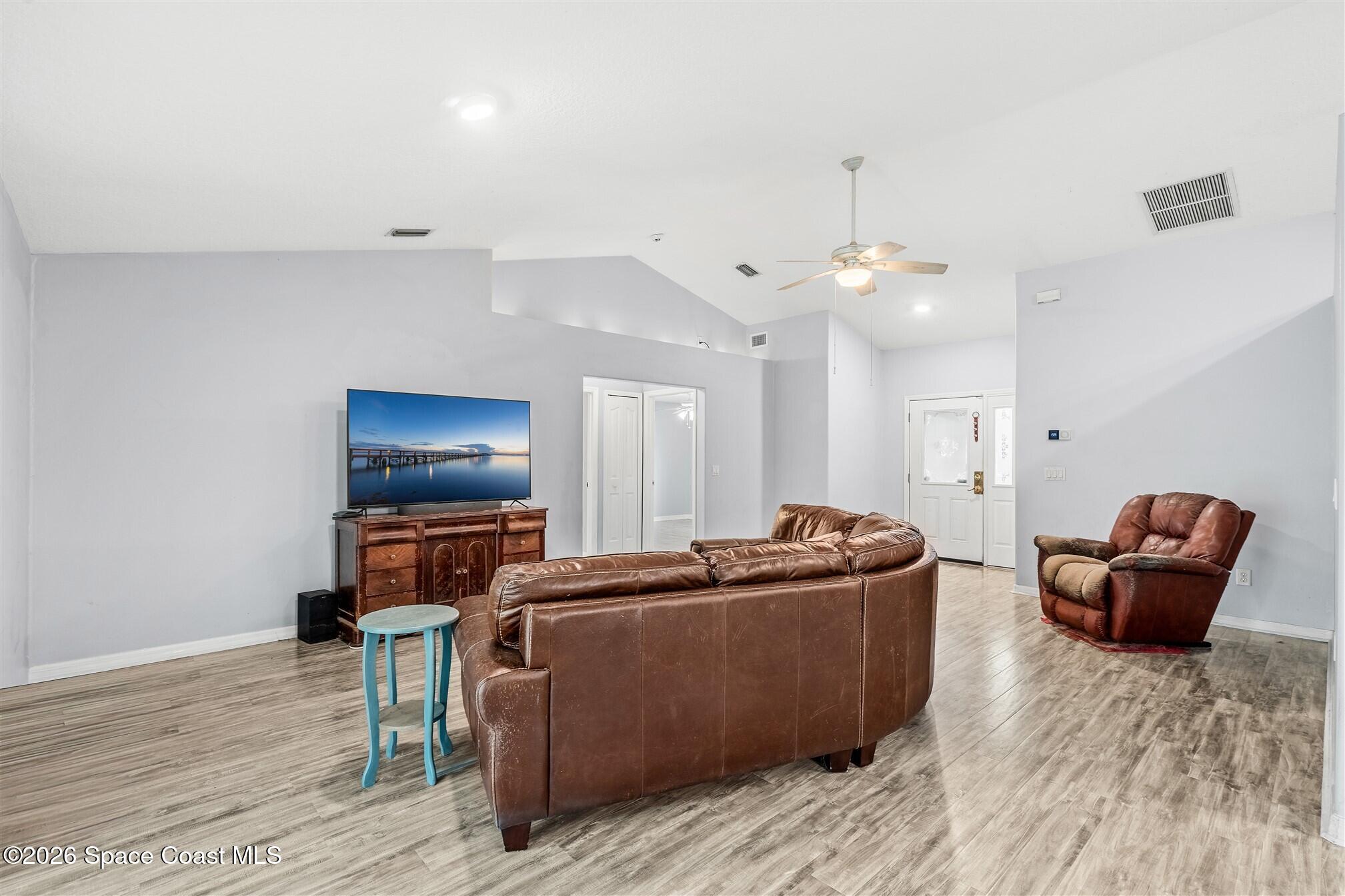 4575 Curtis Boulevard