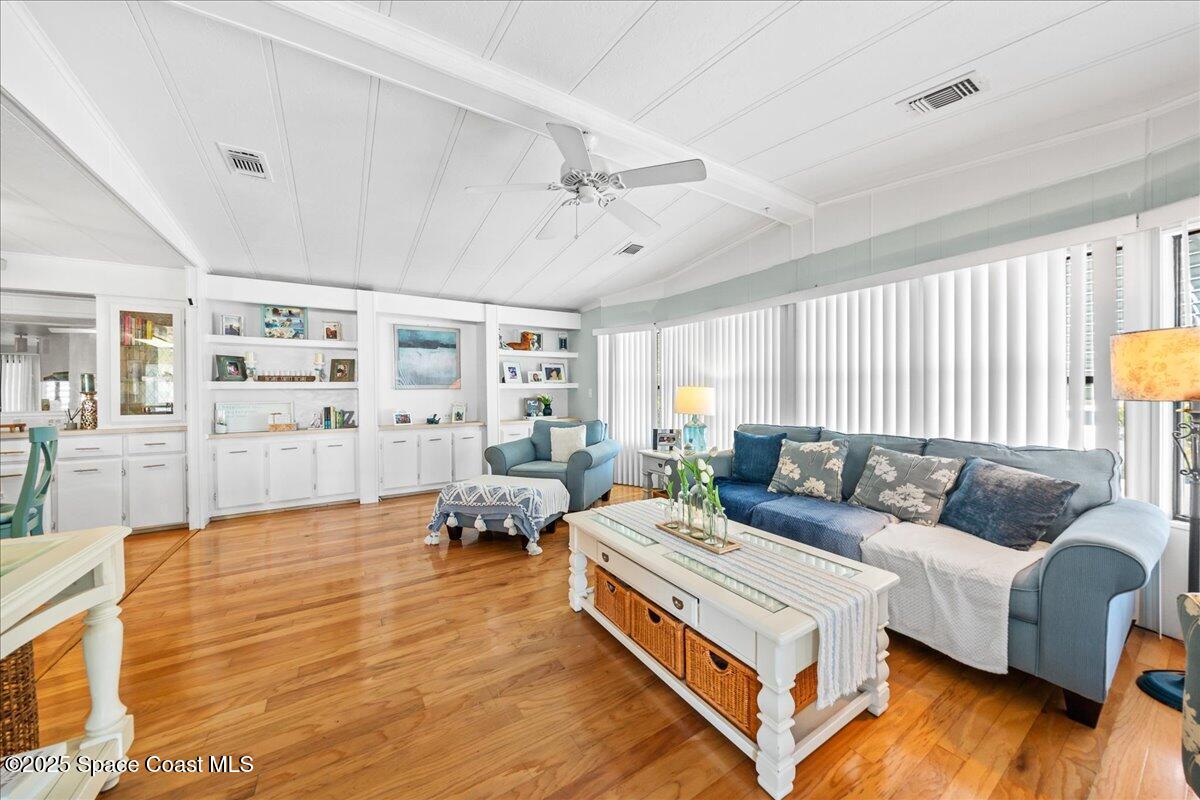 601 Seagull Drive