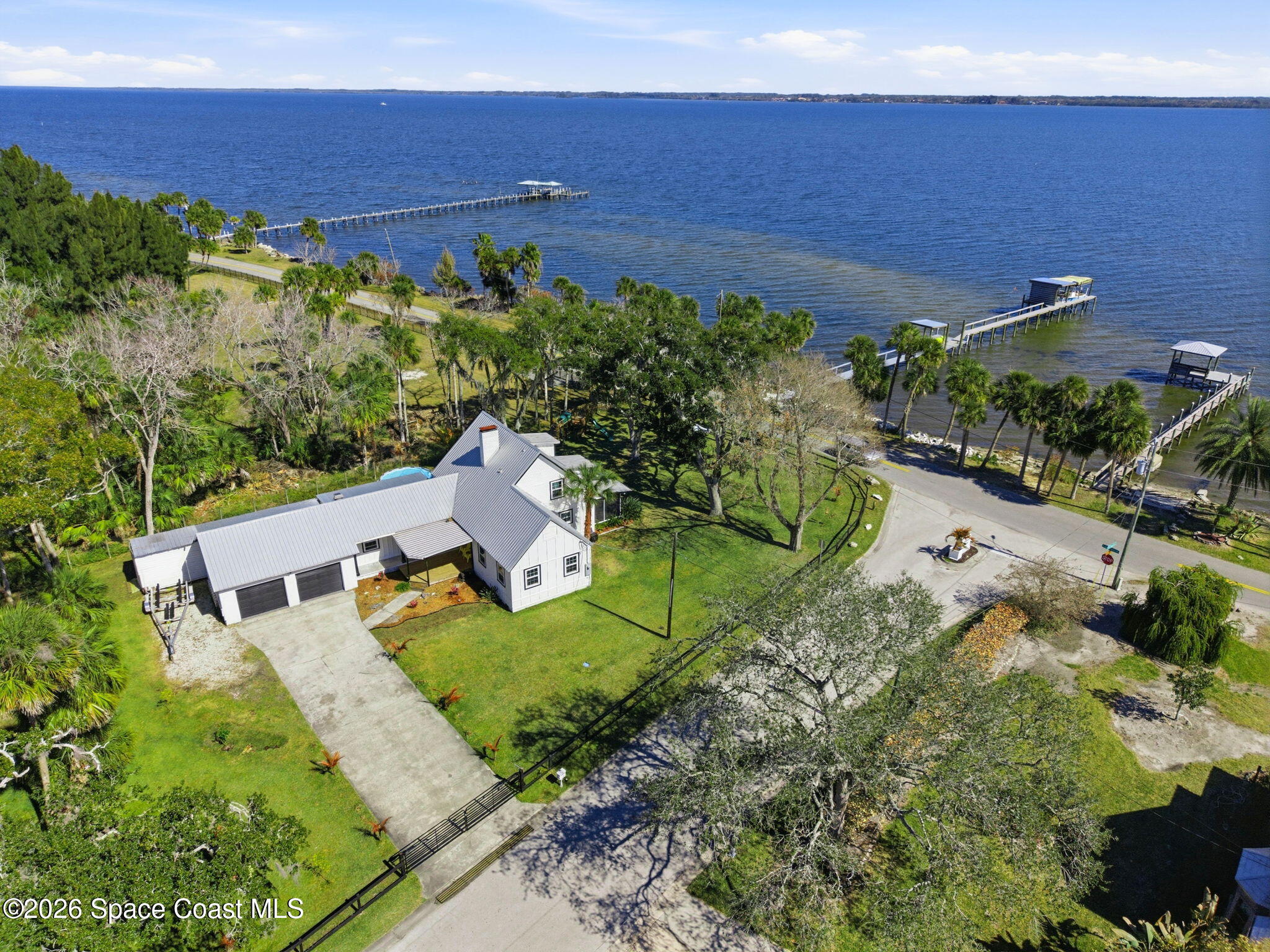 3809 N Indian River Drive