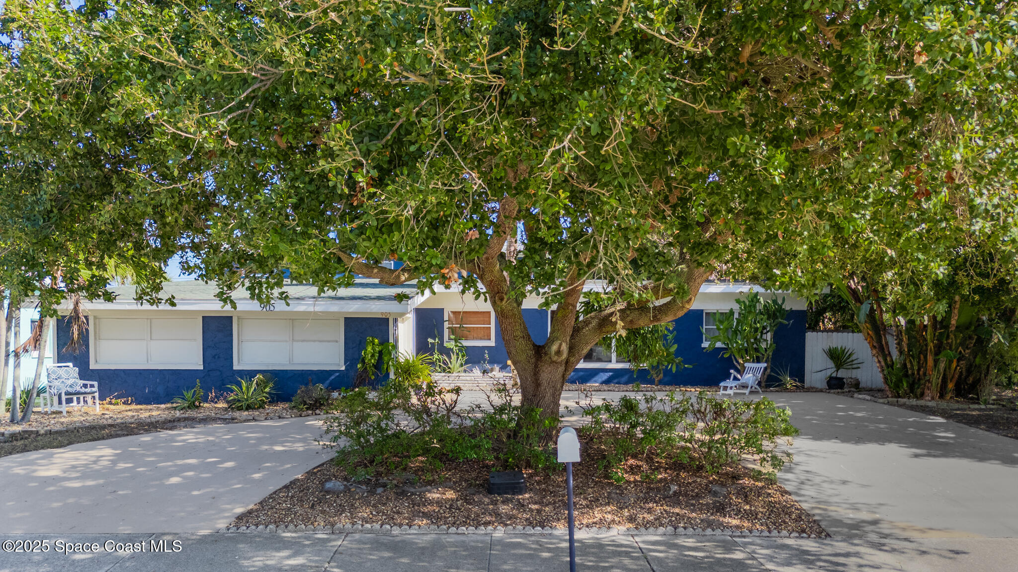 905 S Brevard Avenue