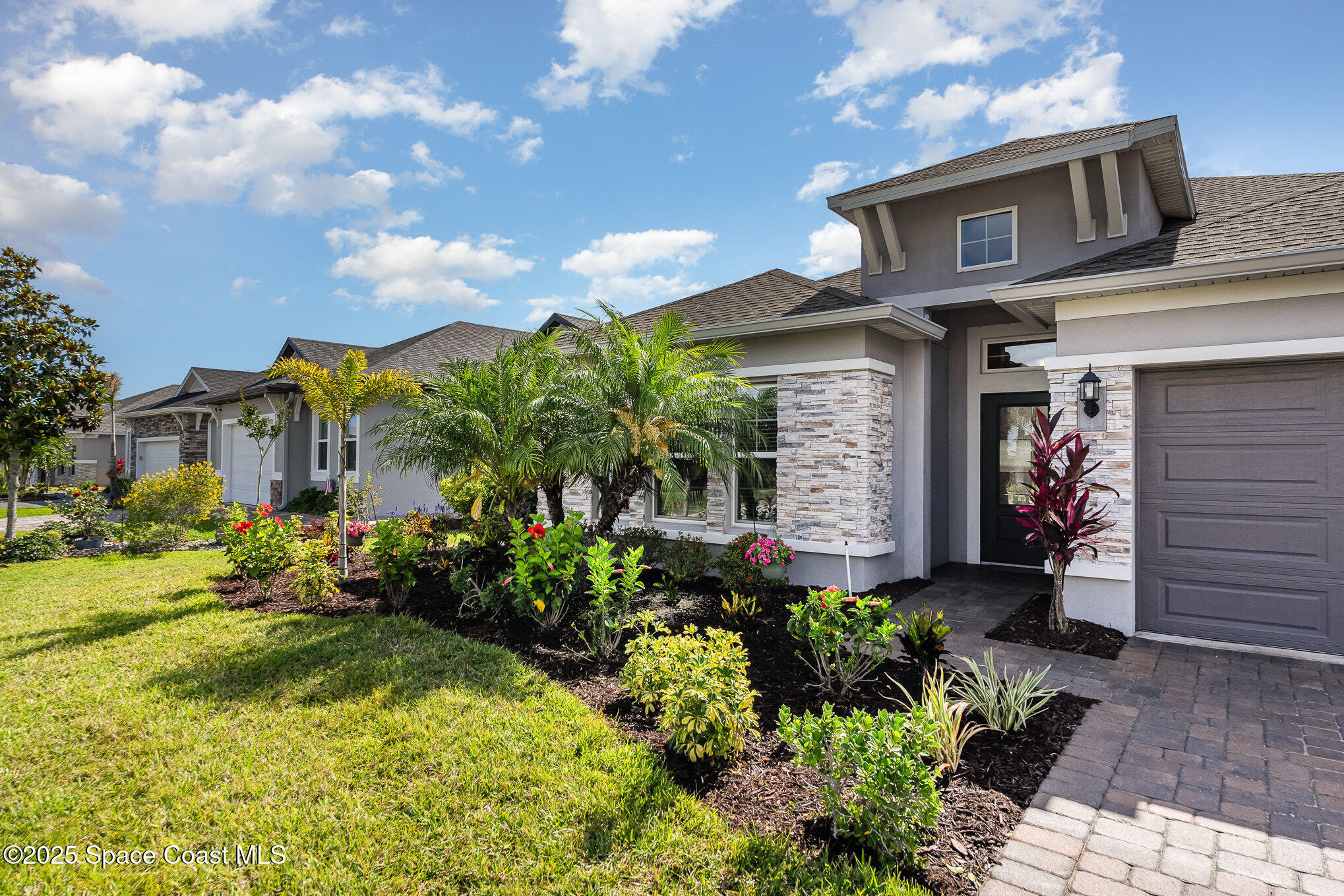 4398 Trovita Circle