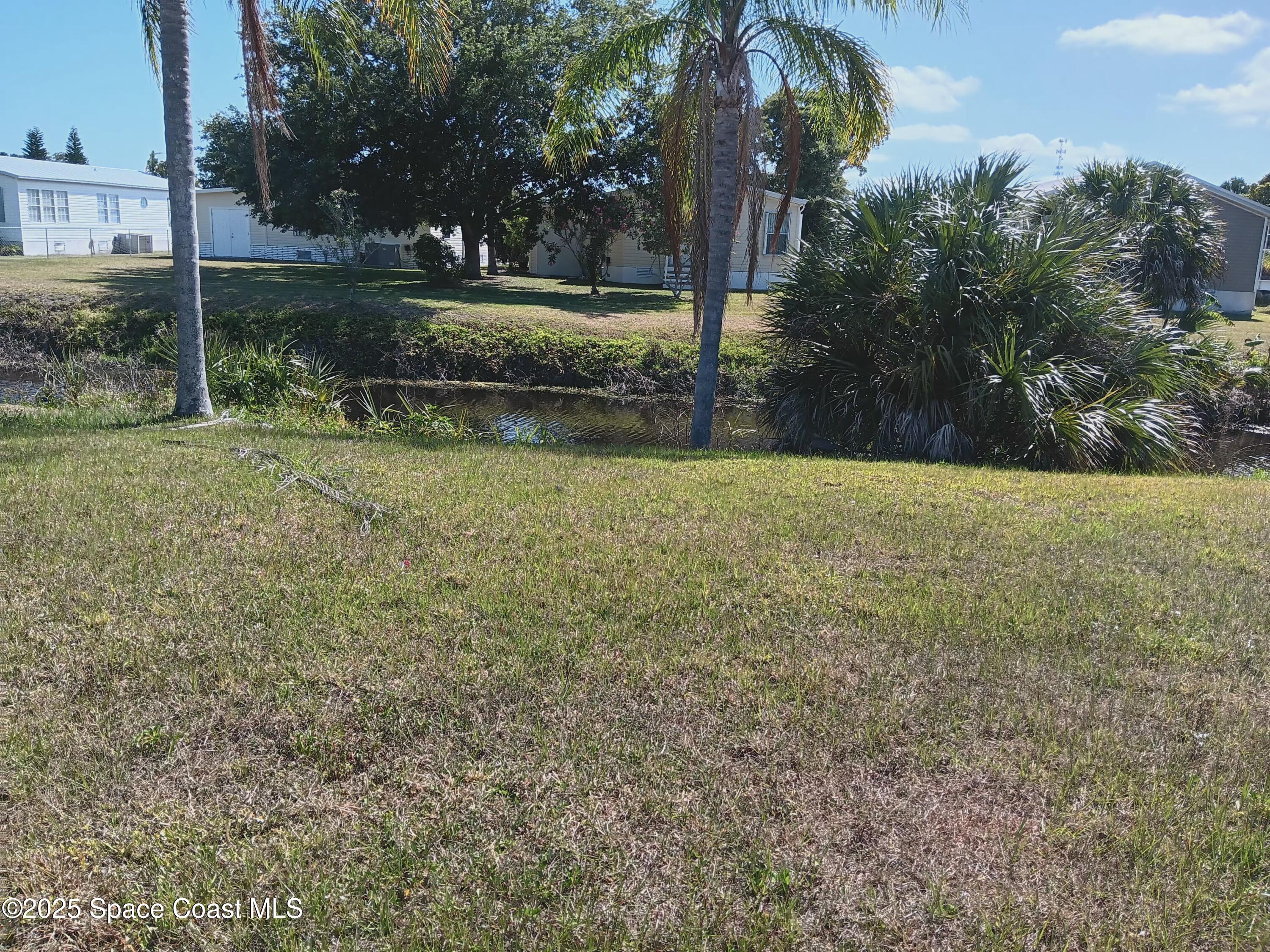 1105 Barefoot Circle