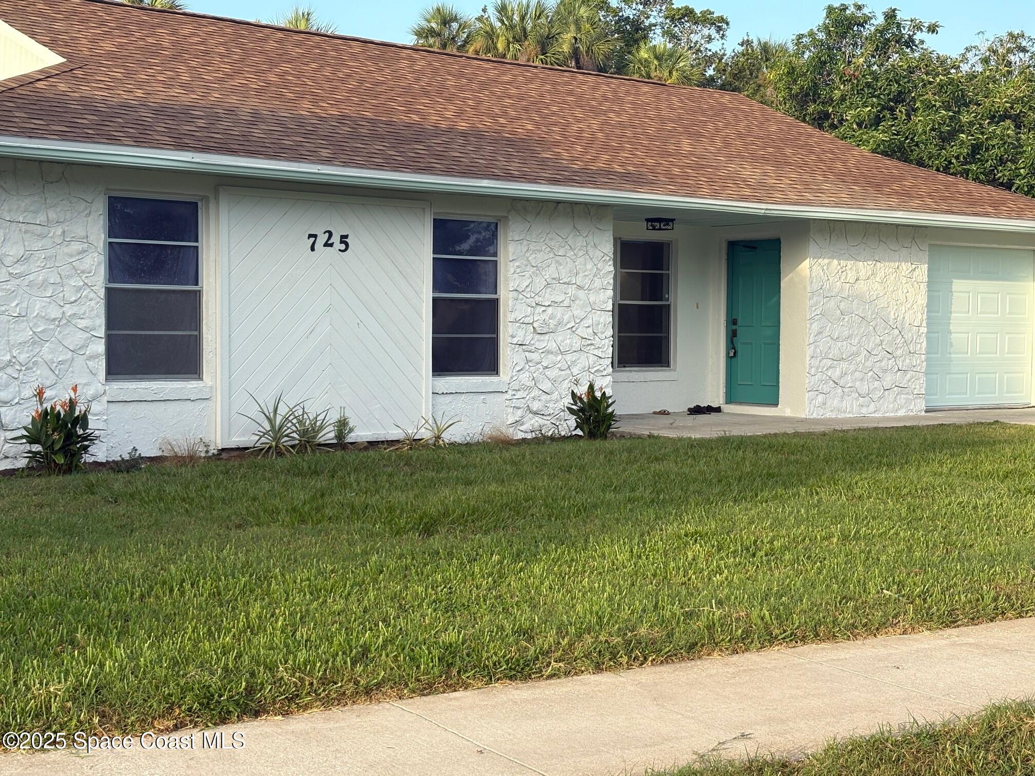 725 Venetian Way