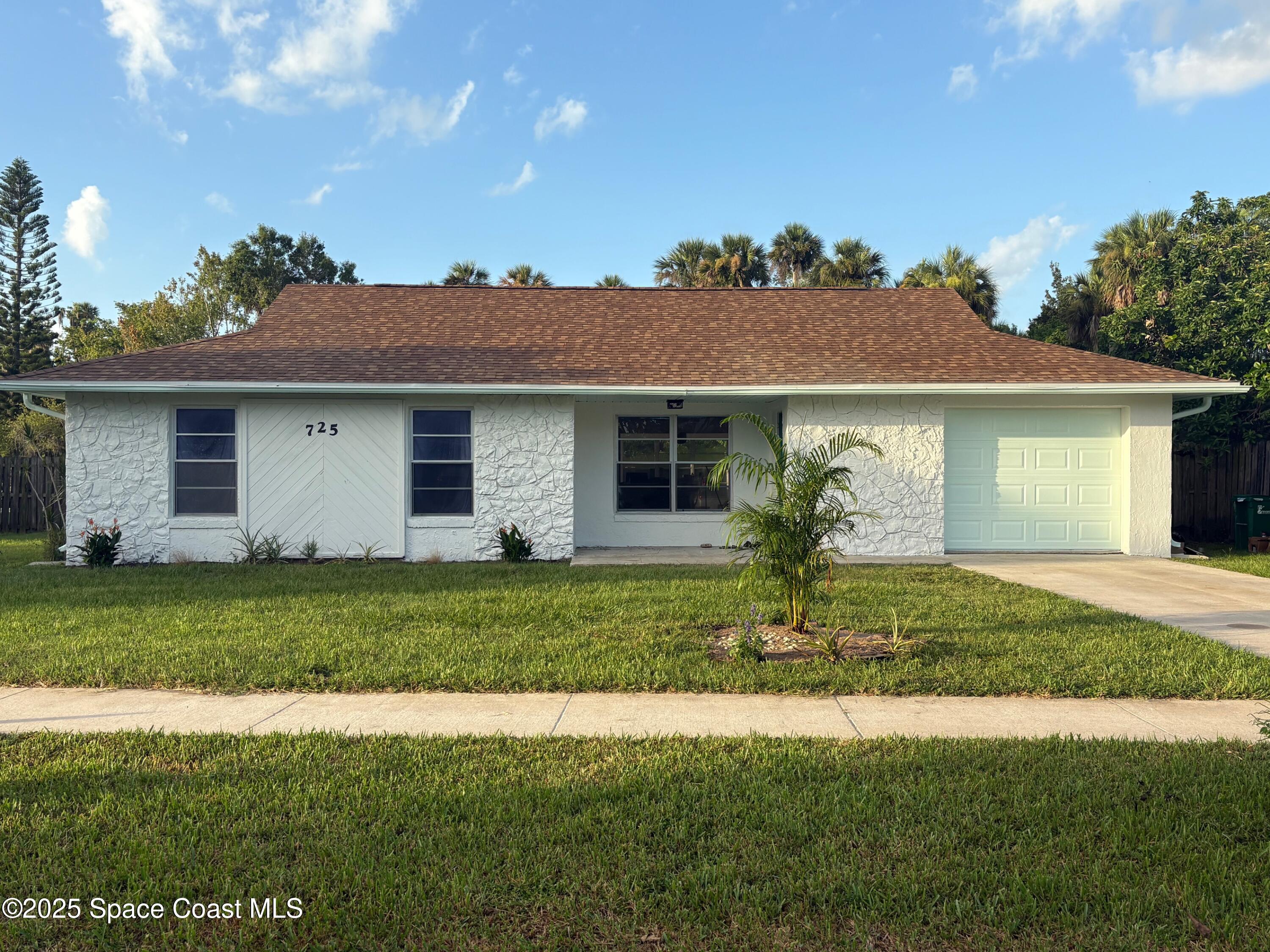 725 Venetian Way