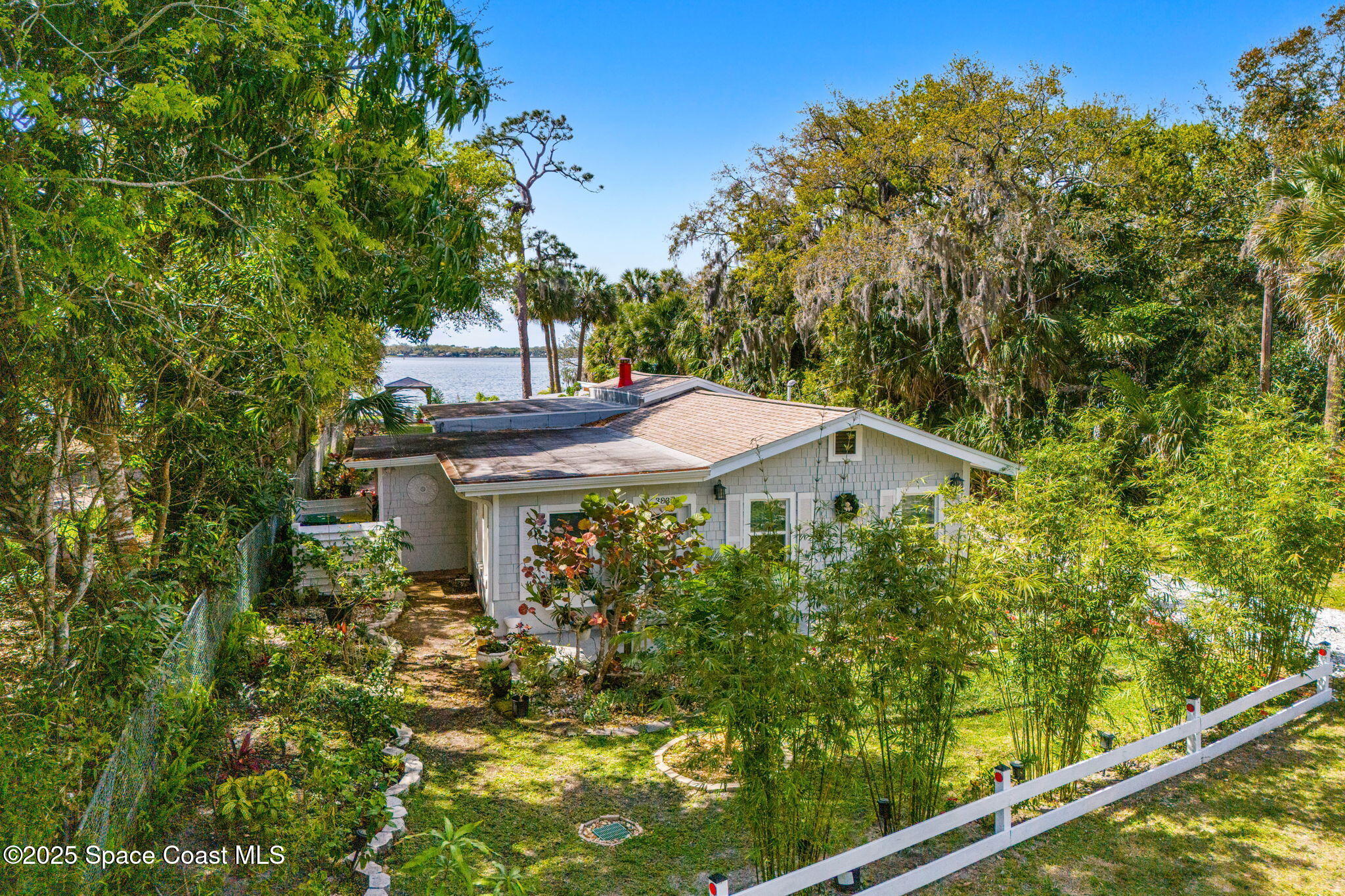 3835 S Tropical Trail