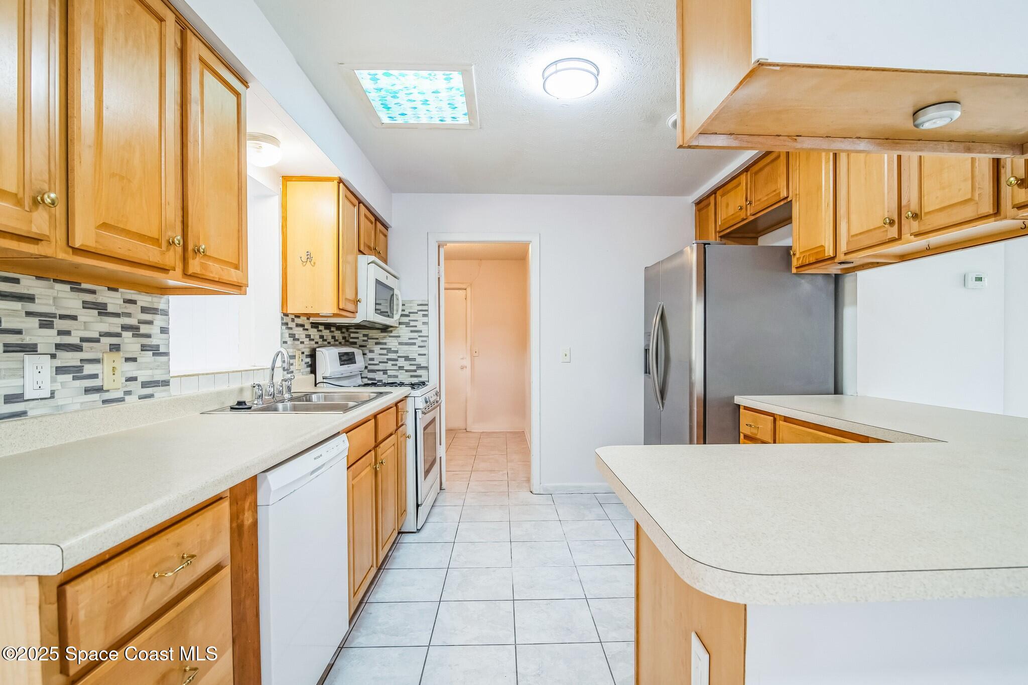 1305 Estridge Drive