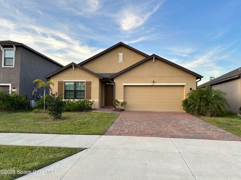 637 Old Country Road SE Palm Bay FL 32909