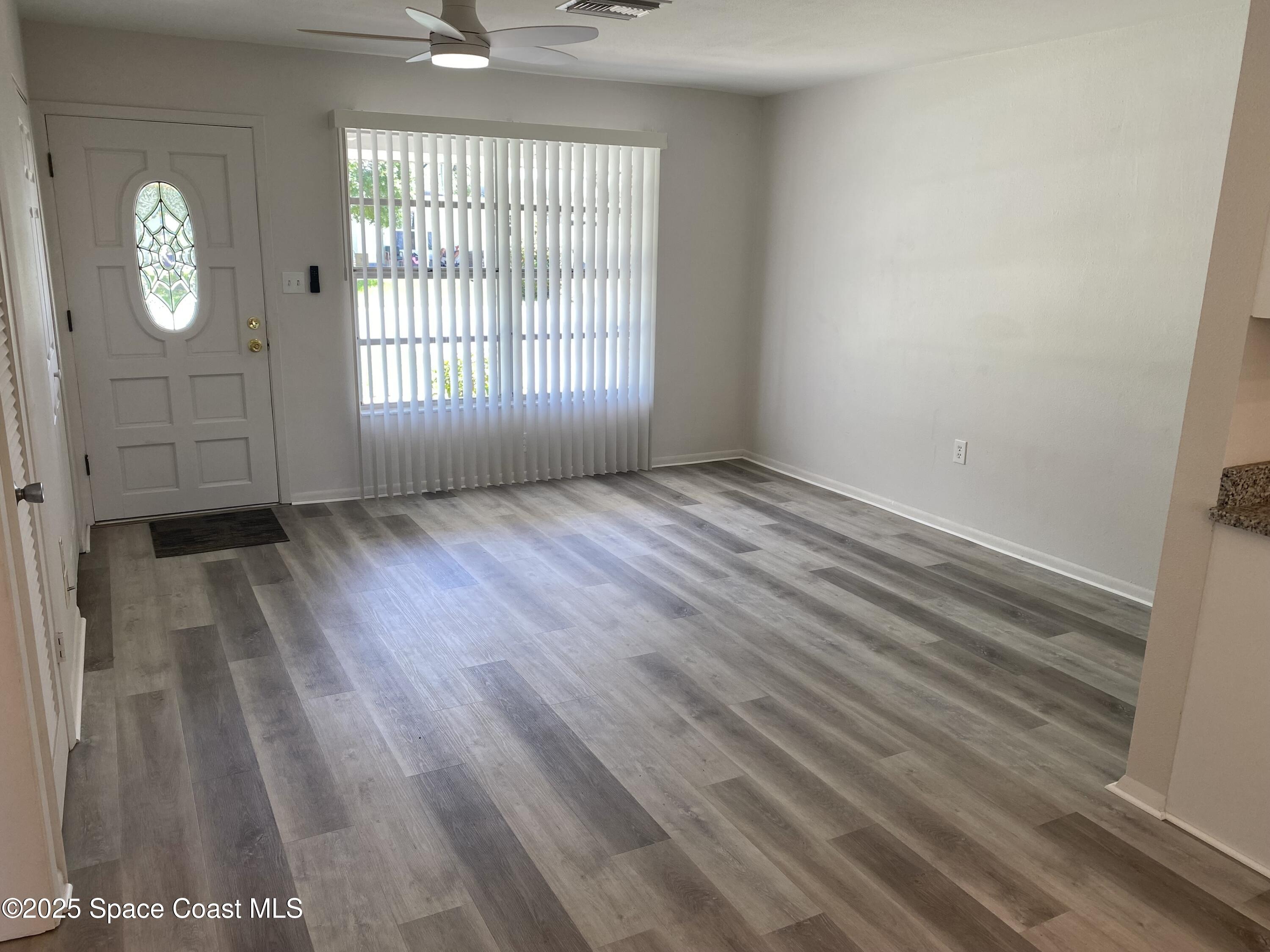 2466 Dakota Drive