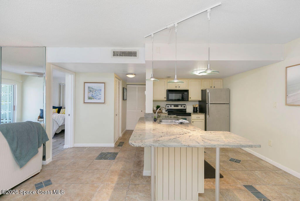 4800 Ocean Beach Boulevard 218