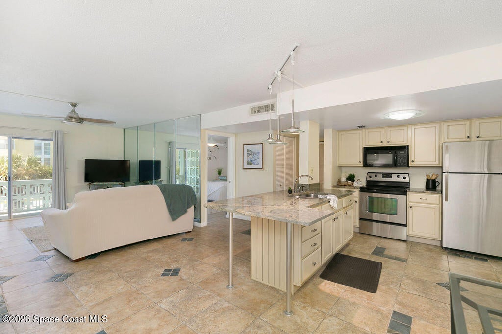 4800 Ocean Beach Boulevard 218