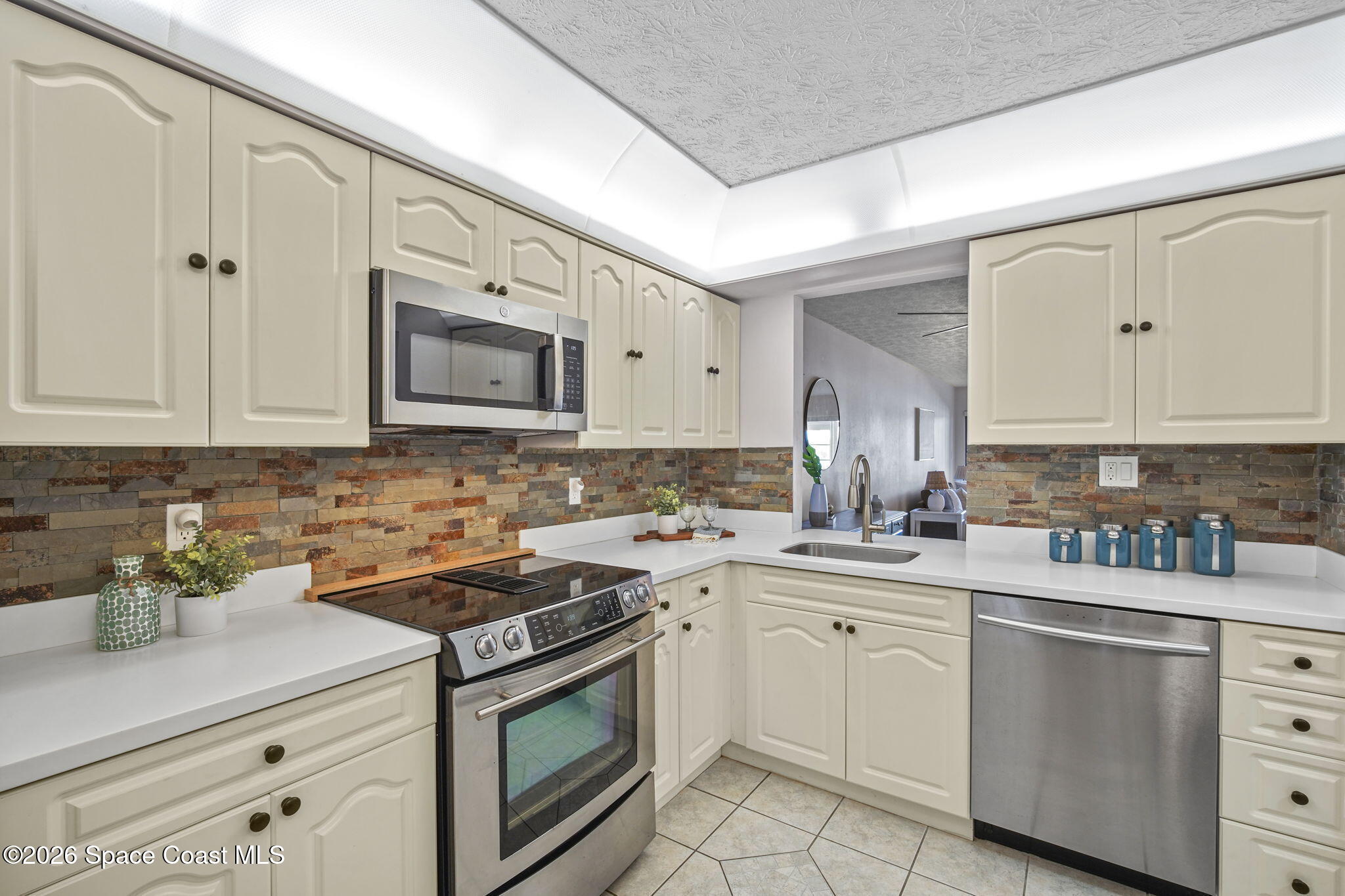 1611 Minutemen Causeway 107-Hh