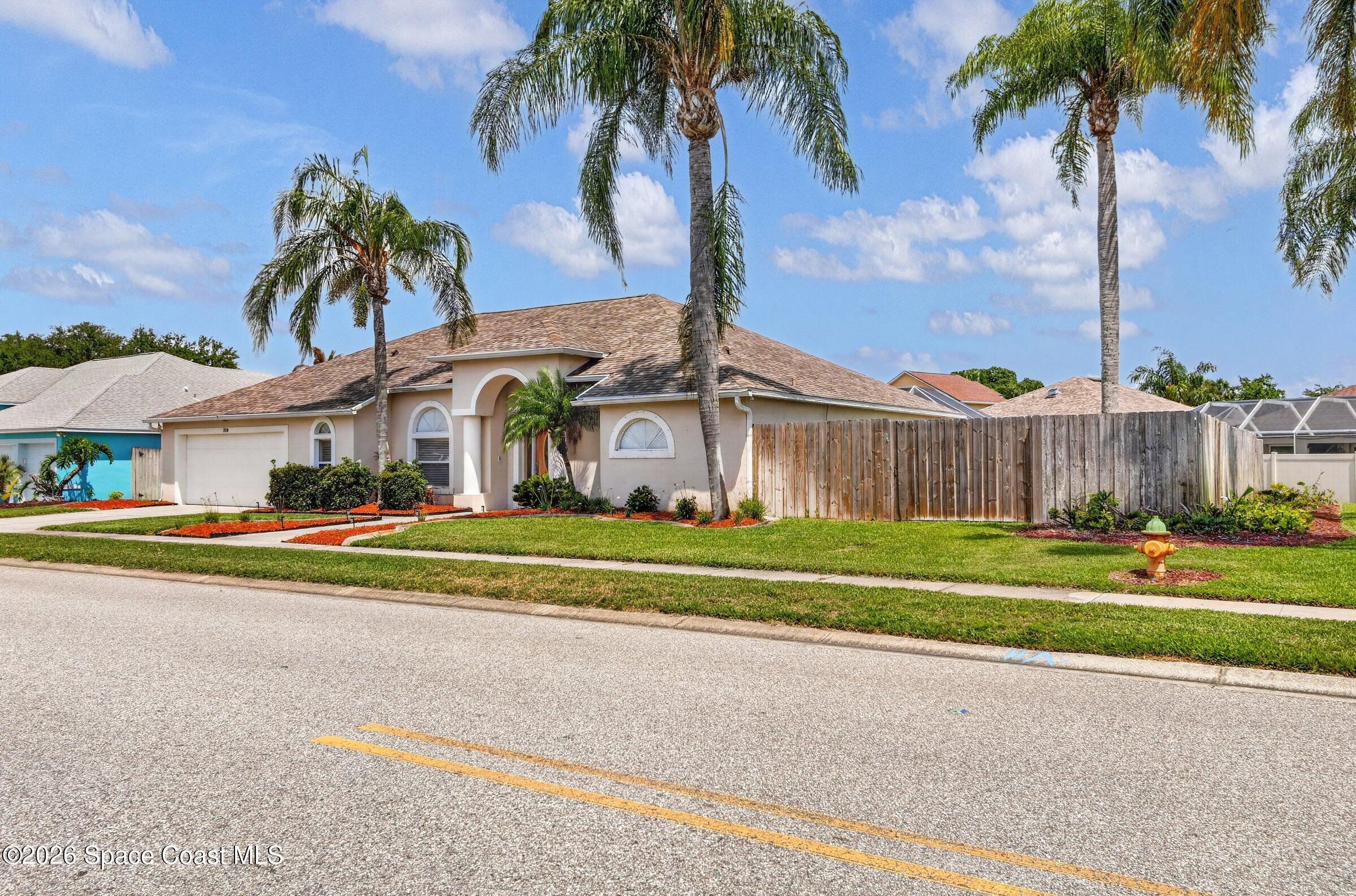 510 Sunset Lakes Drive