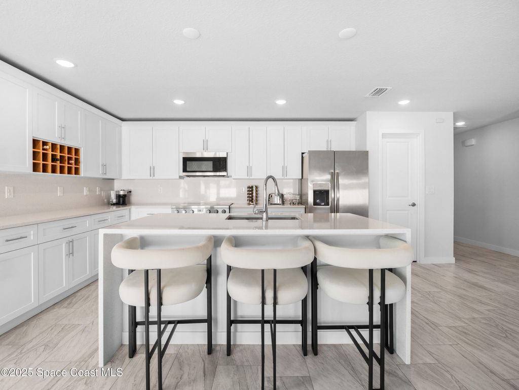 Photo of 1352 Ran Road SE, Palm Bay, FL 32909 (MLS # 1057208)