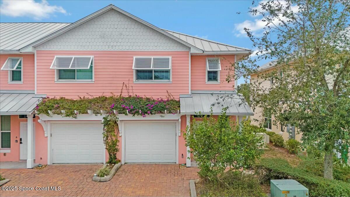 211 Ivory Coral Lane 104