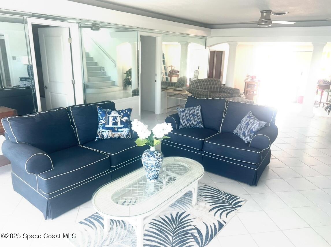 345 S Point Court
