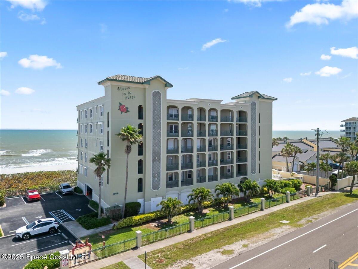 245 Highway A1a 402