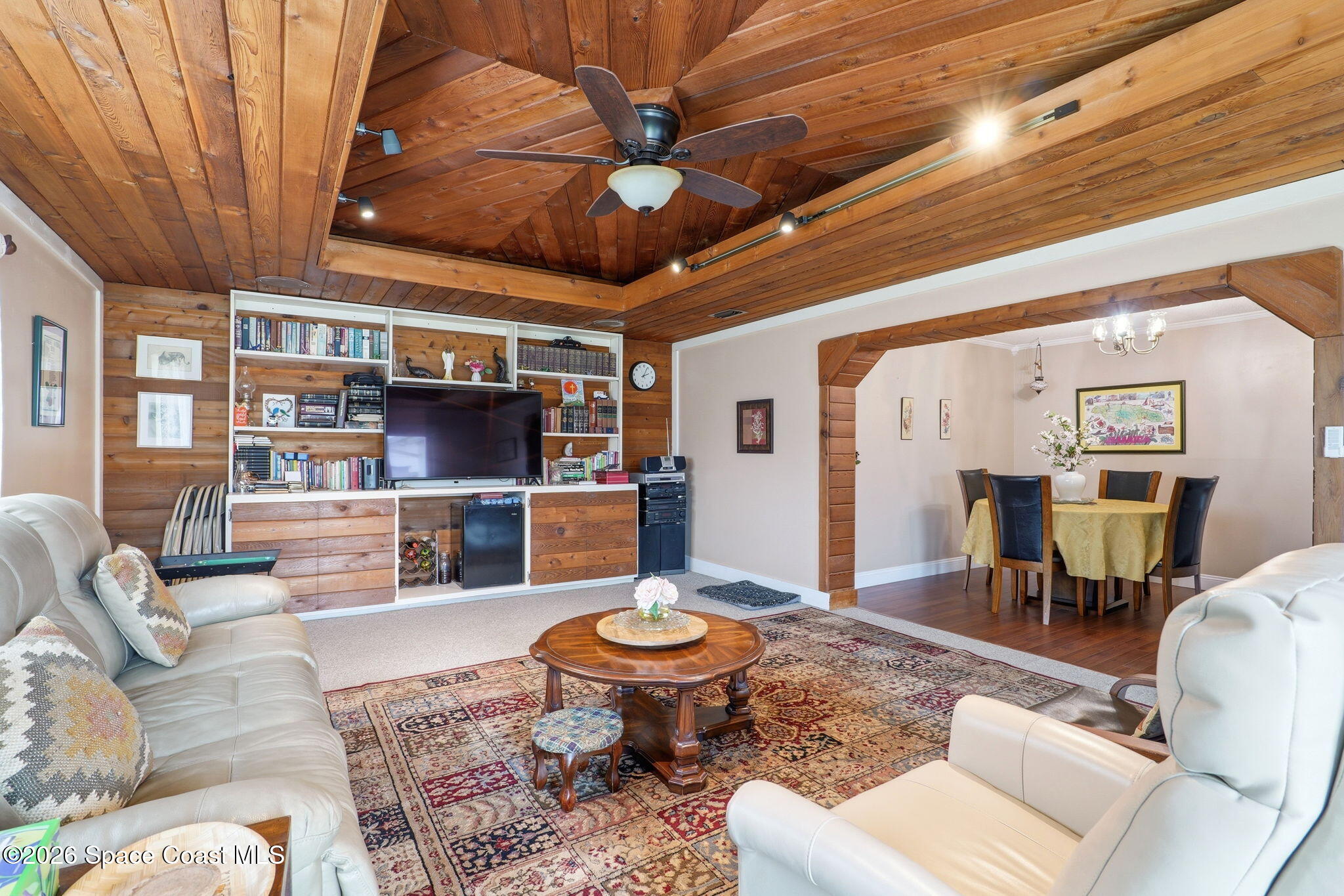 908 Jefferson Road