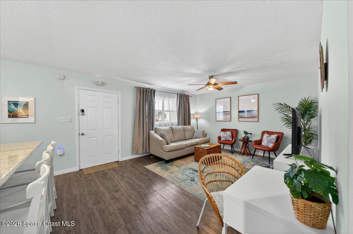 299 E Central Boulevard 2