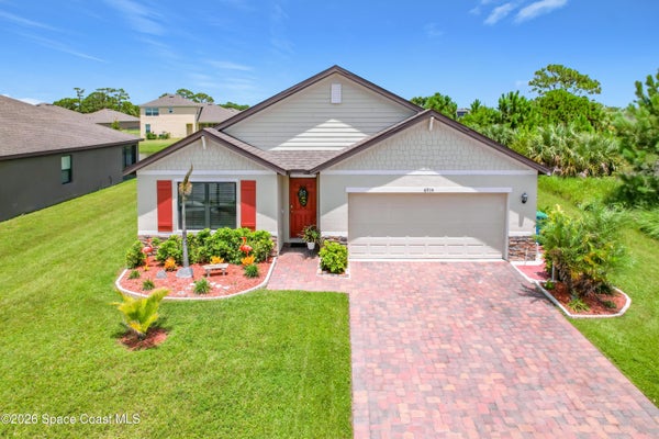 6935 TOPAZ DR, GRANT VALKARIA, FL 32949 - Image abd1fe94afd7c4cb2f9d7a01eceea47c/1104267968