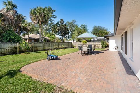 Single Family Residence in Sebastian FL 428 Bywood Avenue 36.jpg