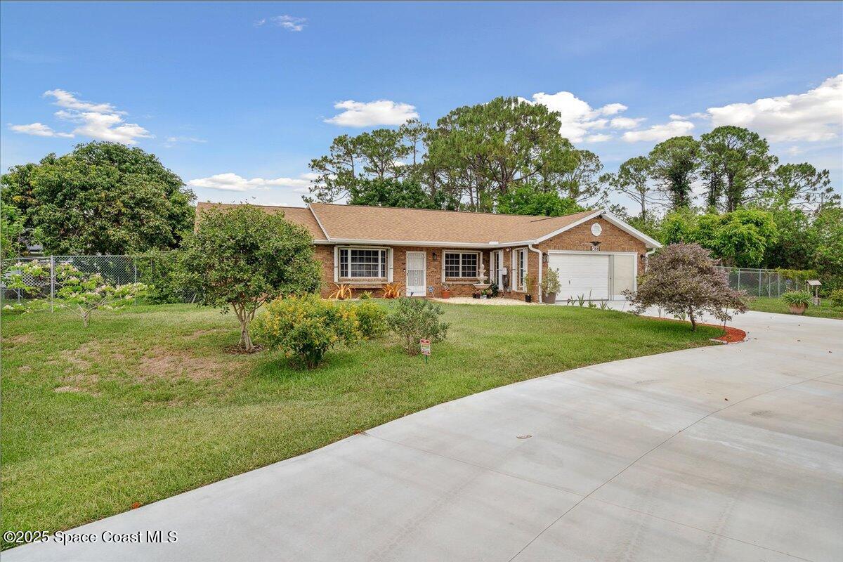 788 Delano Avenue NW
