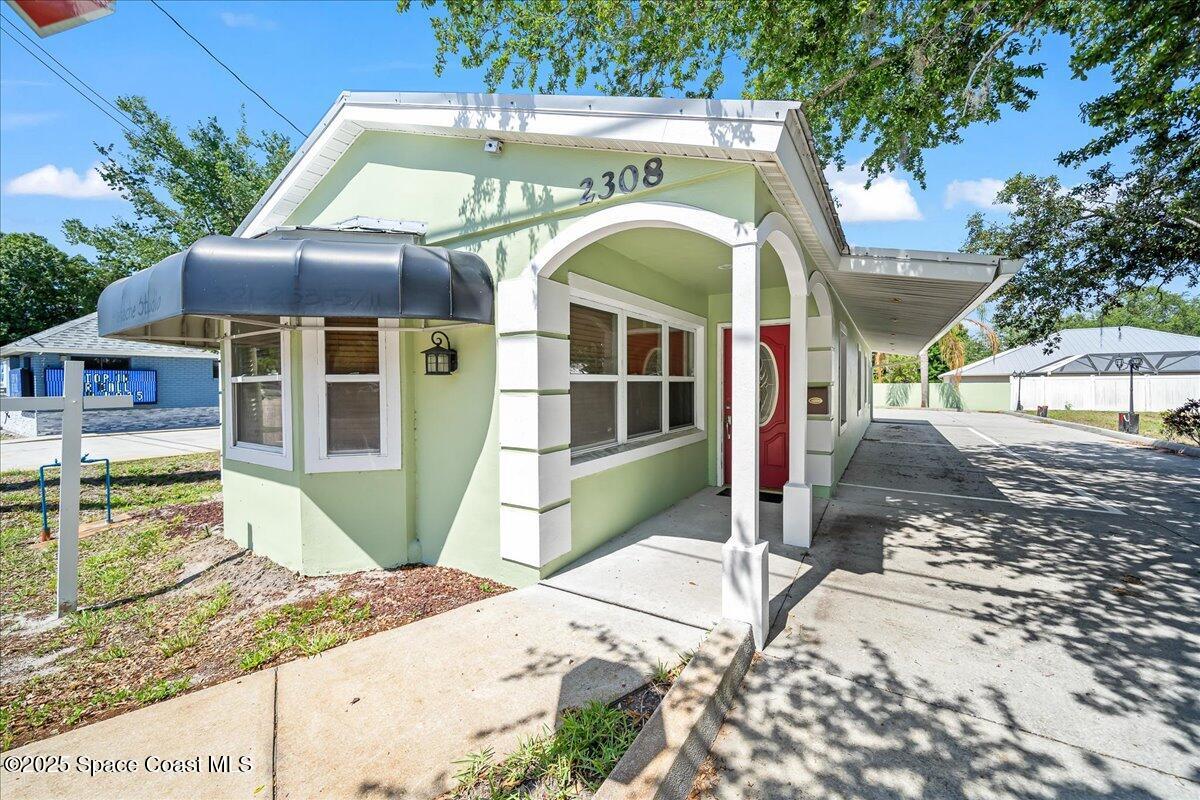 2308 S Babcock Street