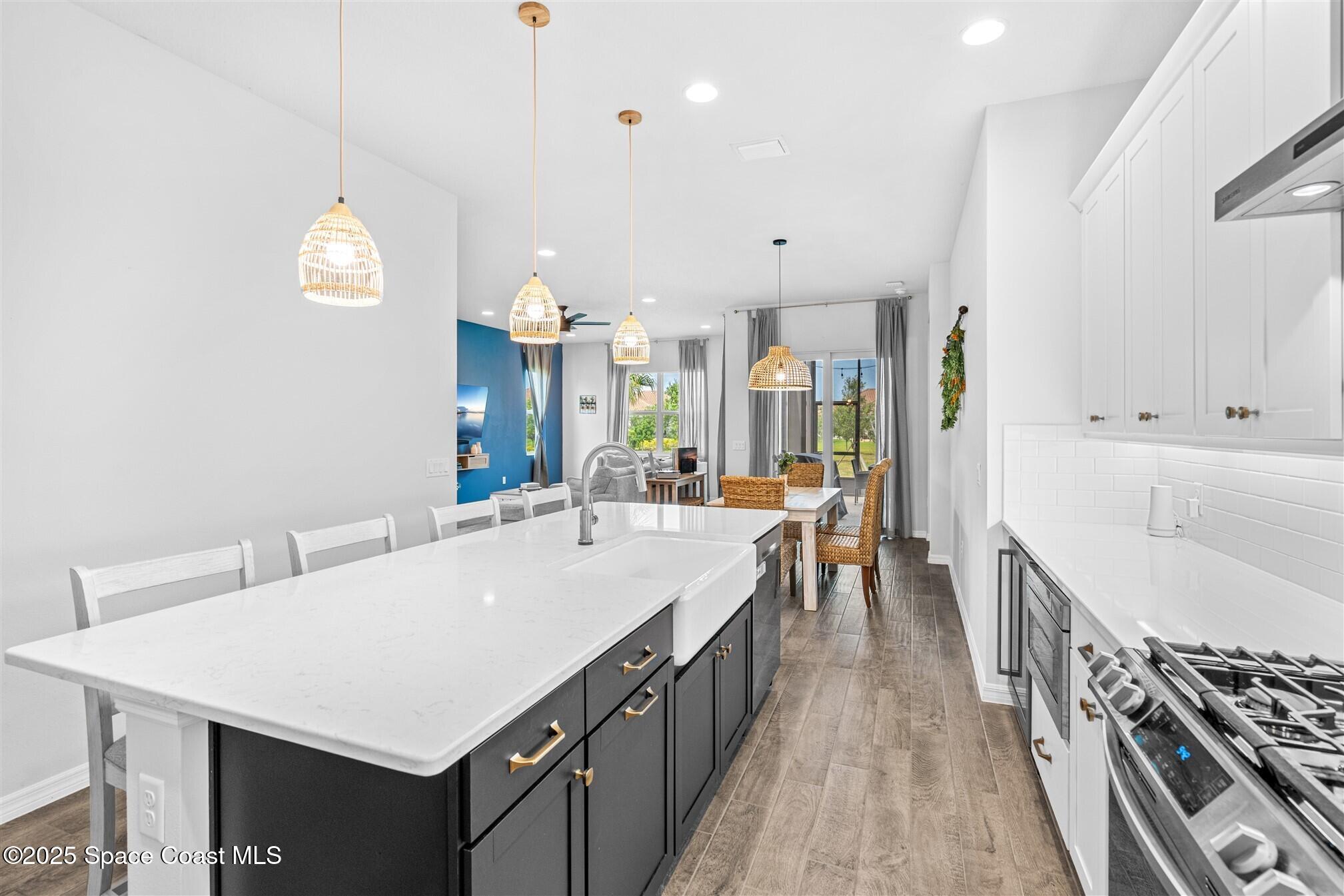3039 Avalonia Drive