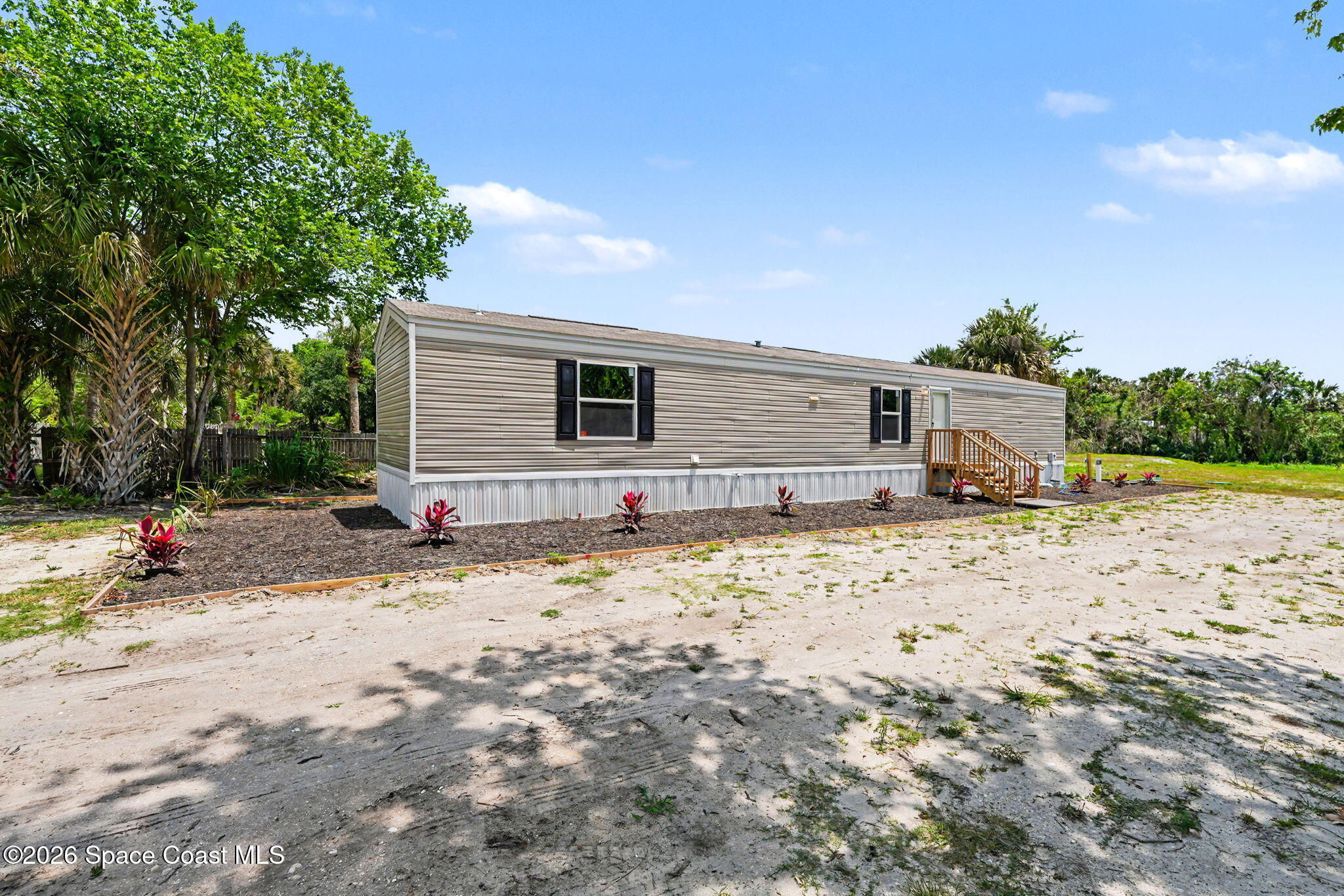 2075 Parrish Road