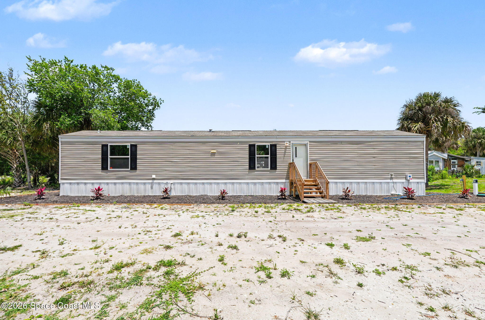 2075 Parrish Road