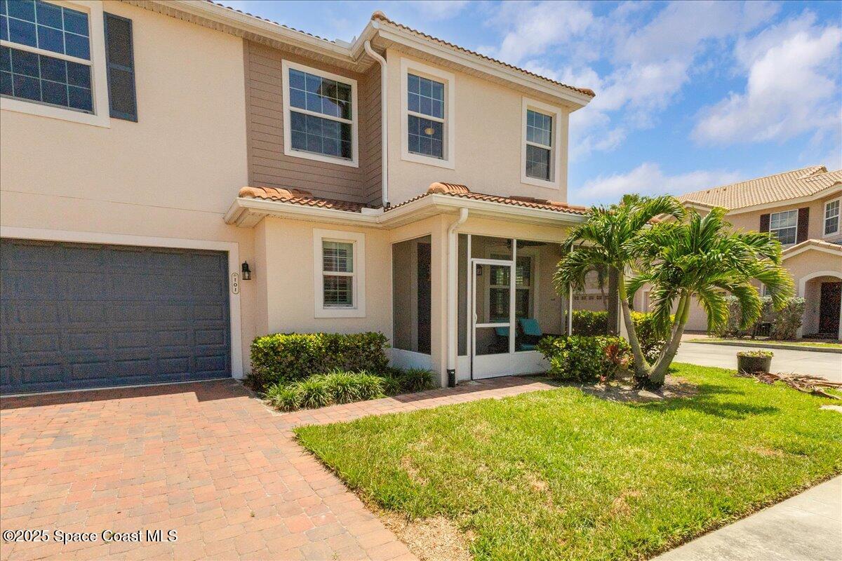 1475 Isabella Drive 101