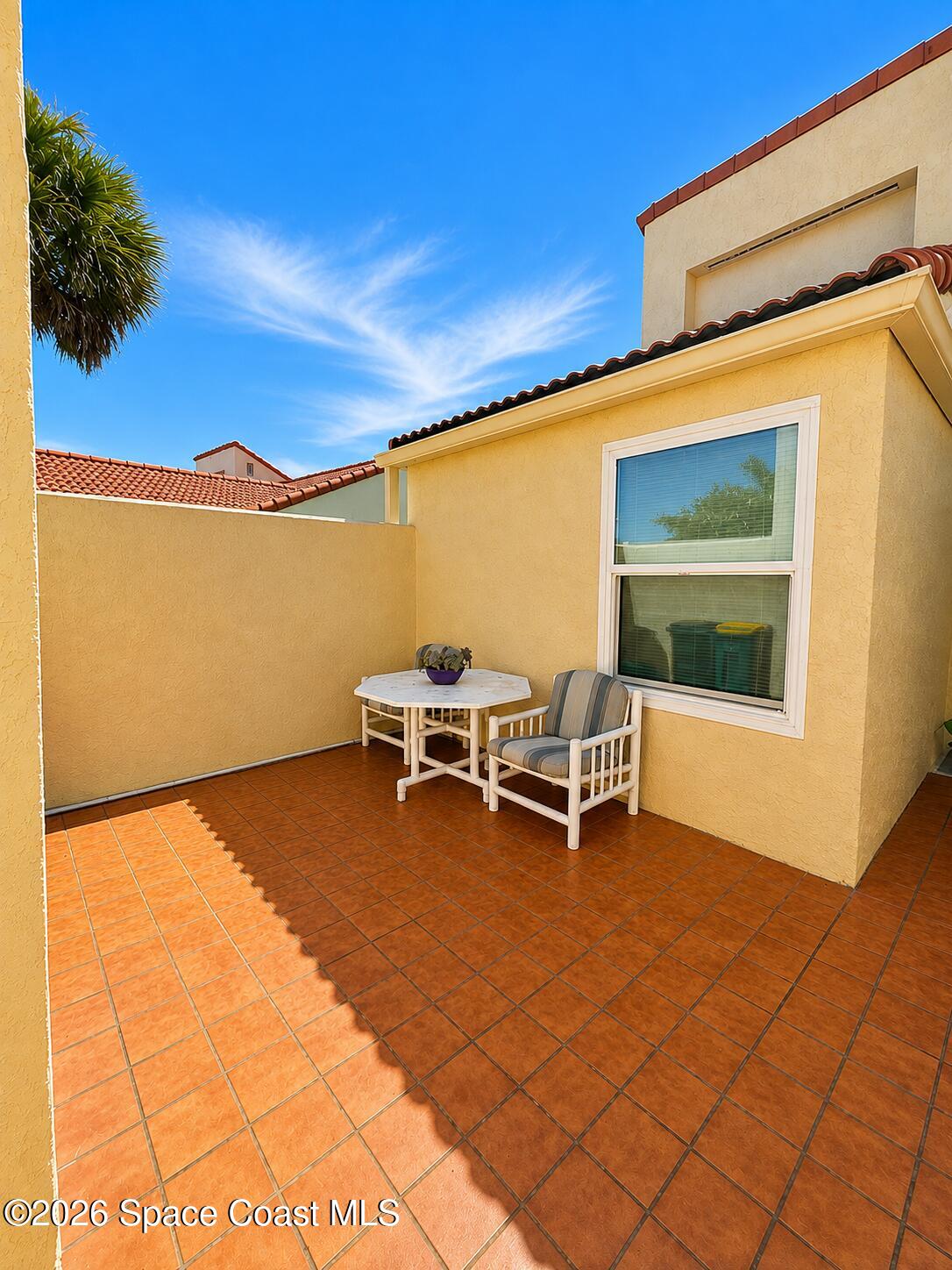 741 Green Valley Lane