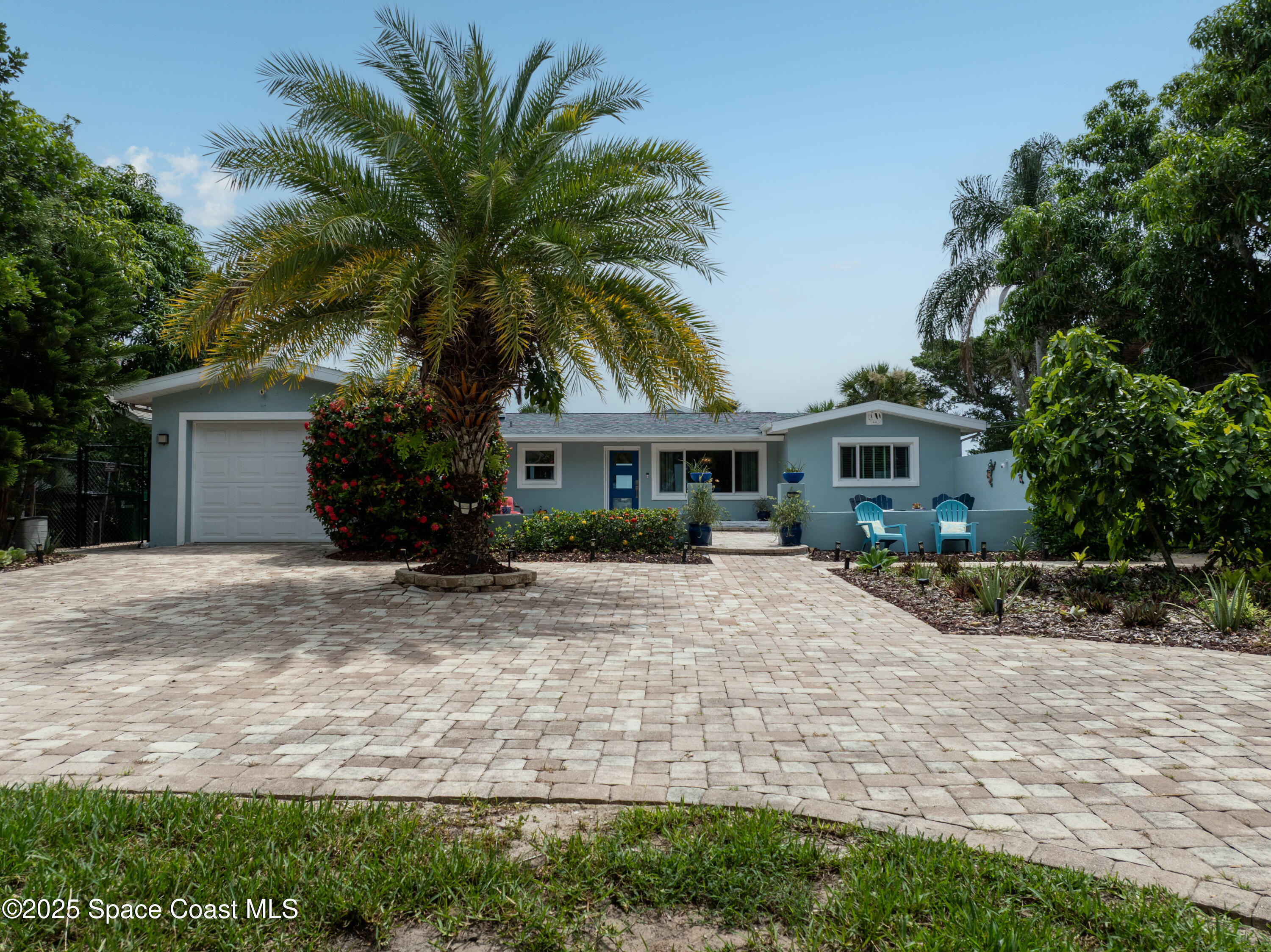 10758 S Tropical Trail
