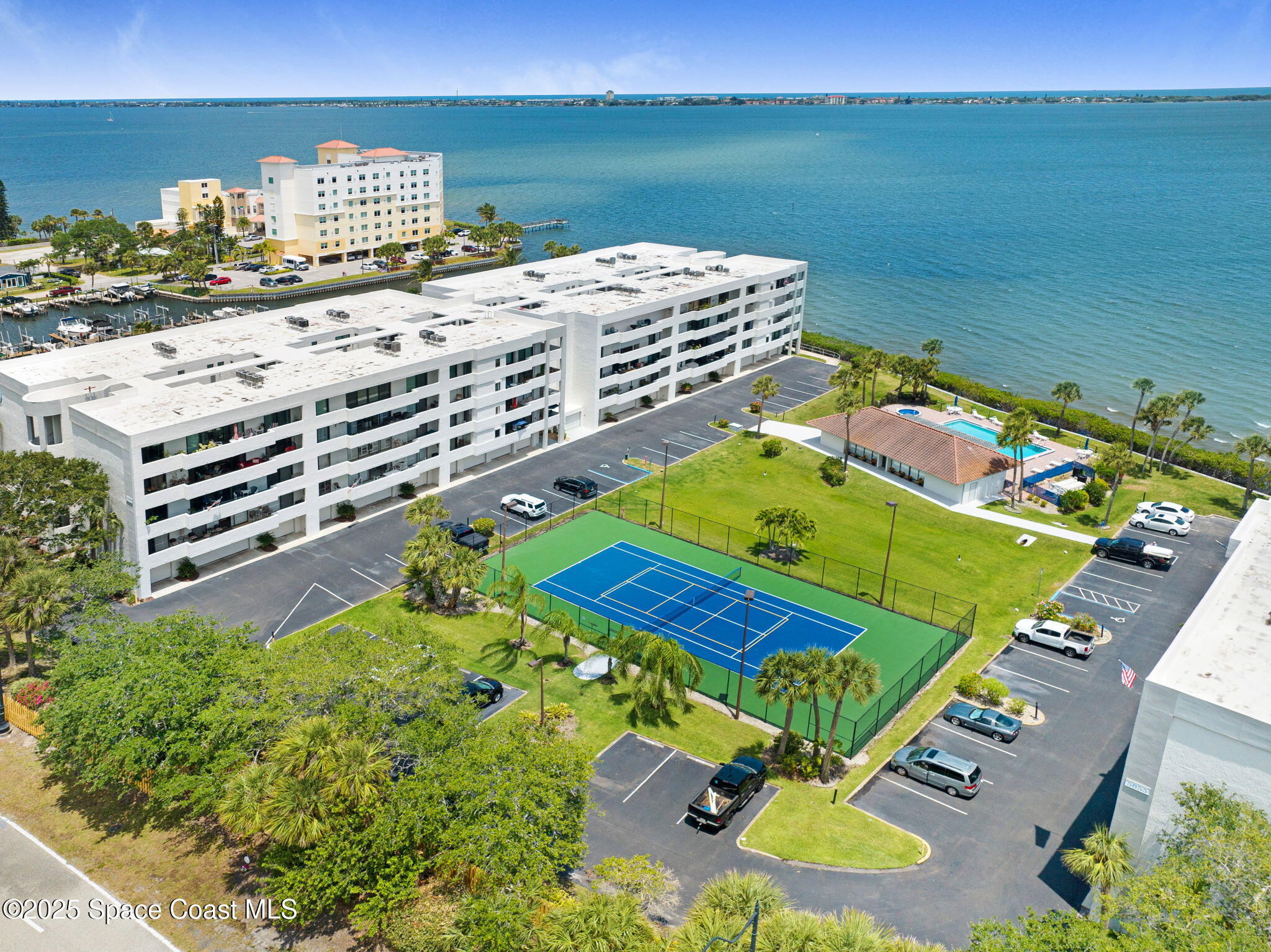 5011 Dixie Highway Highway NE A312