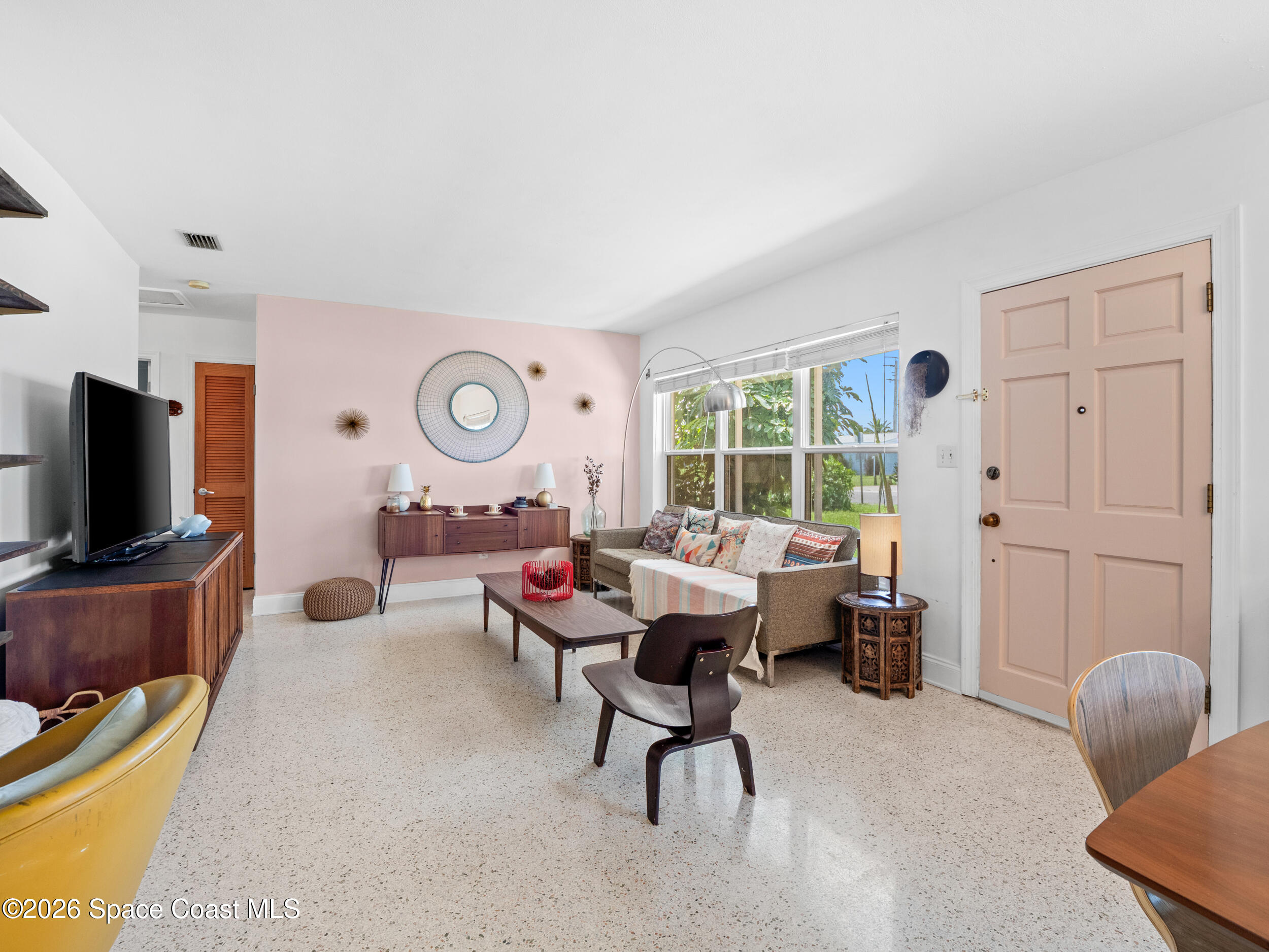 525 Pelican Drive