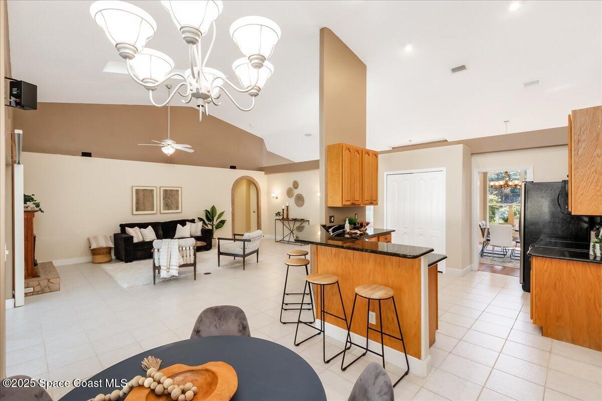 3639 Meadowlark Way