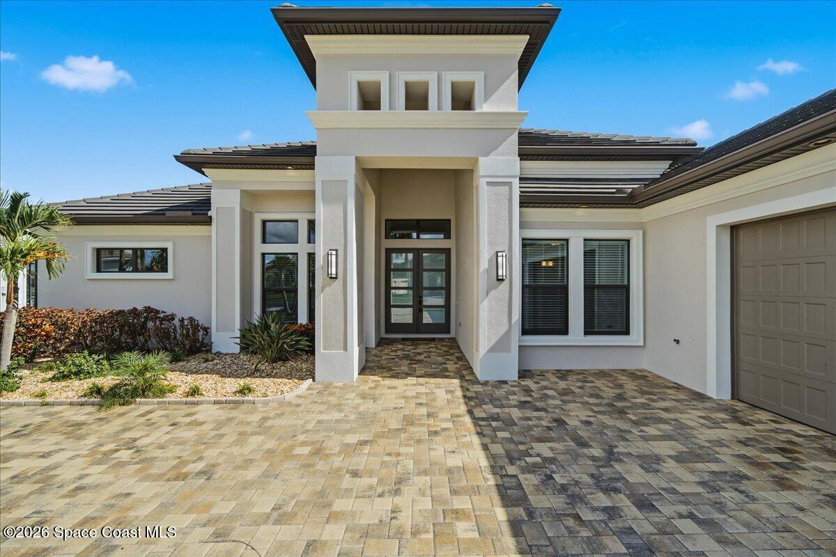 8719 Serrano Circle