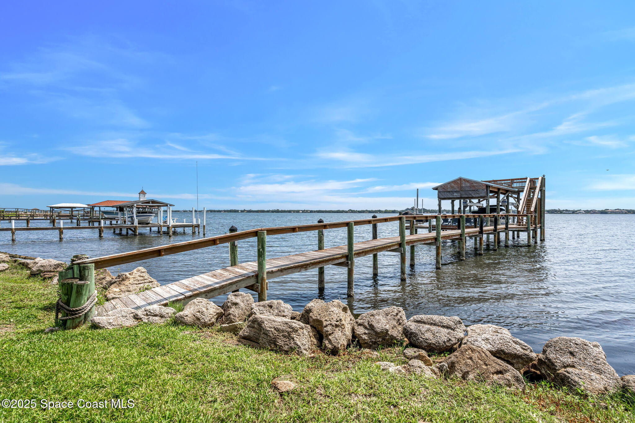 2221 Rockledge Drive