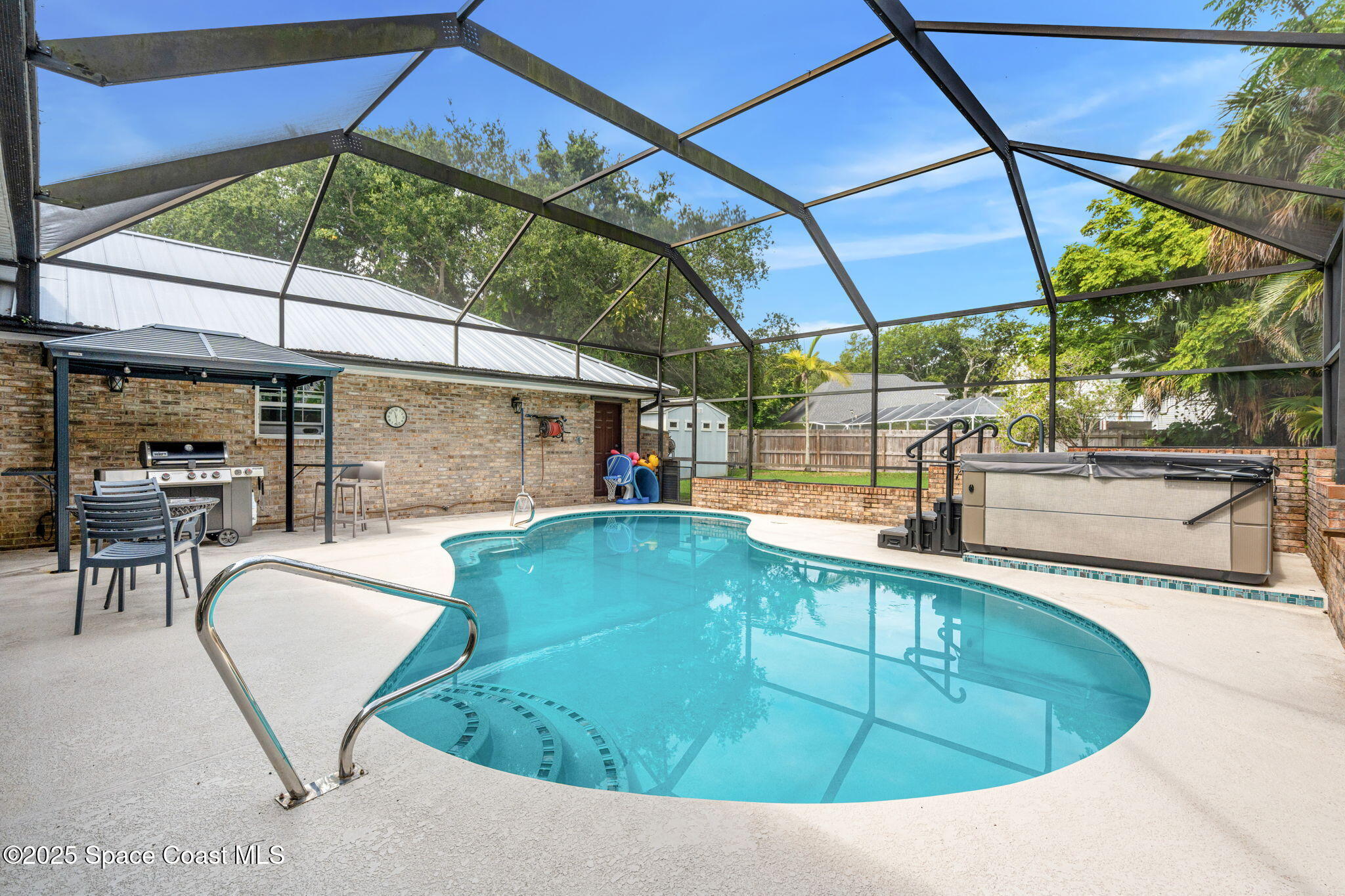 2221 Rockledge Drive