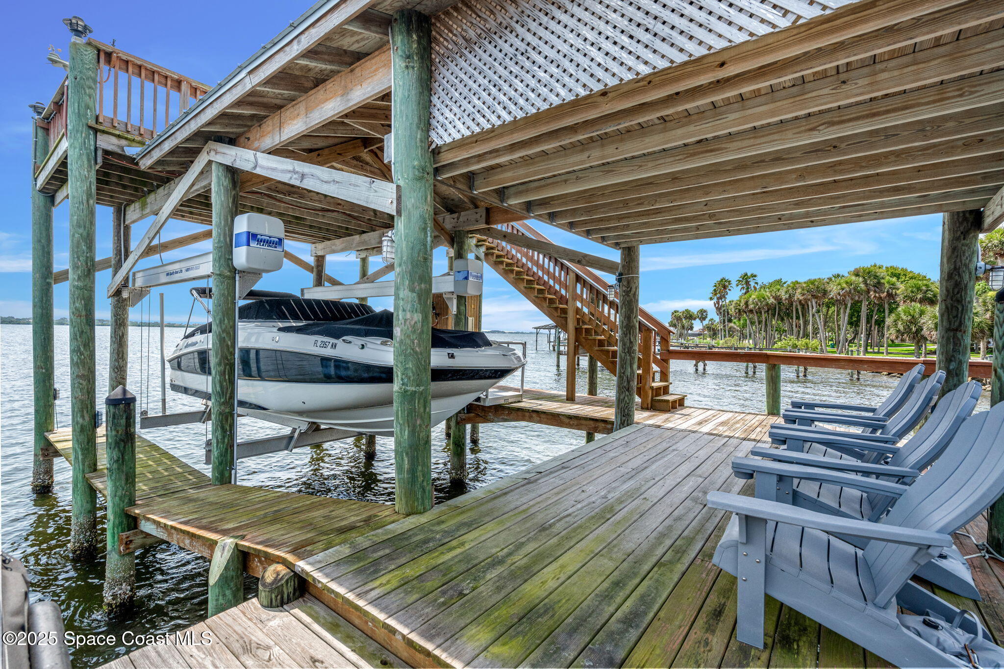 2221 Rockledge Drive