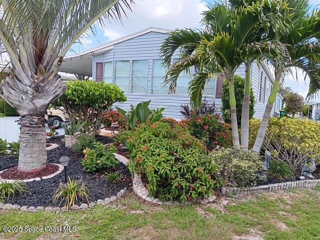 959 Frangi Pani Drive W