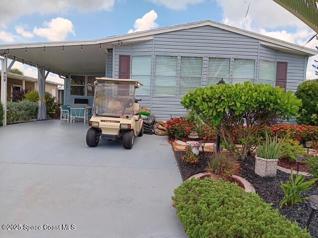 959 Frangi Pani Drive W