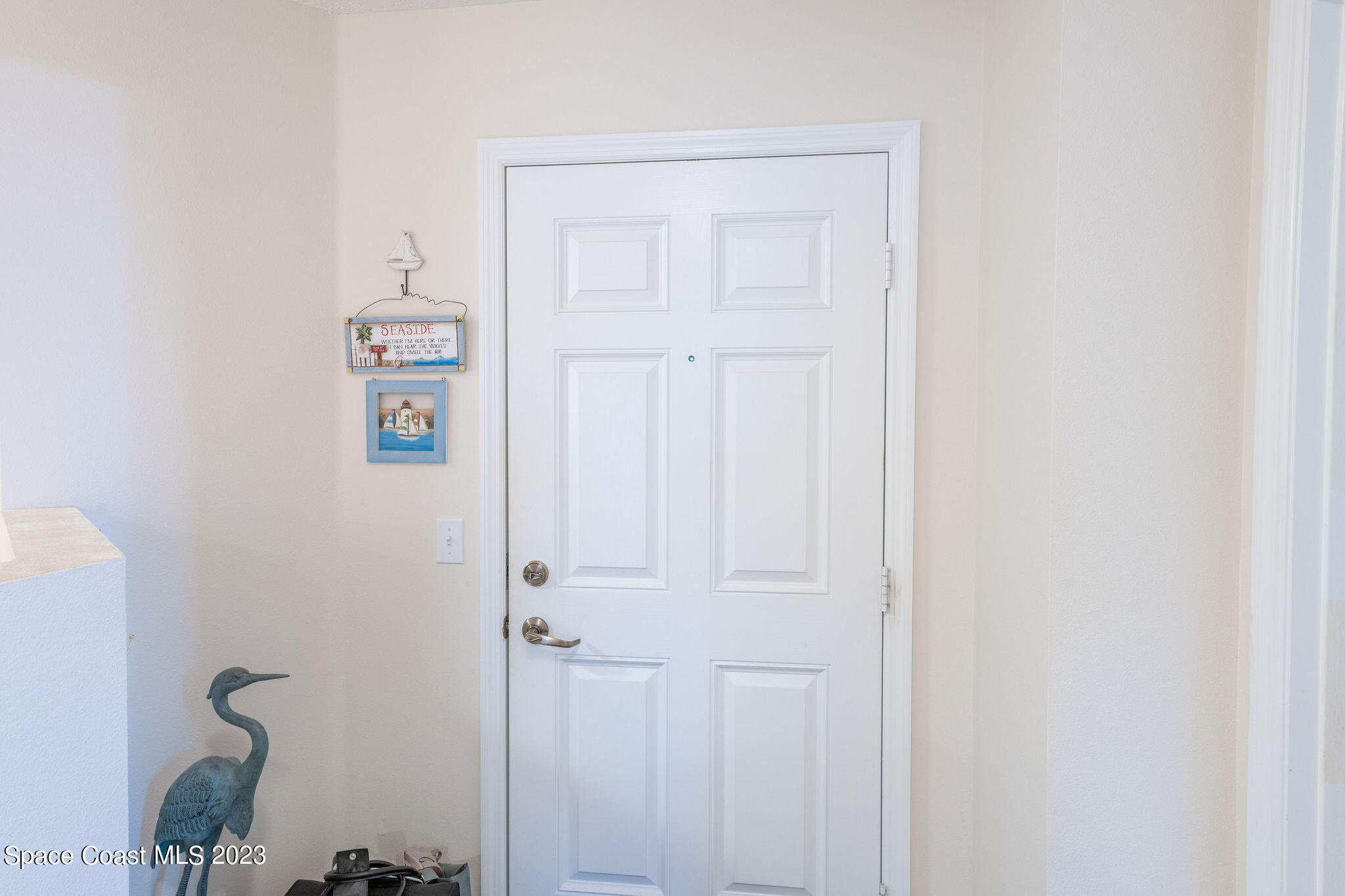 8941 Lake Drive 204