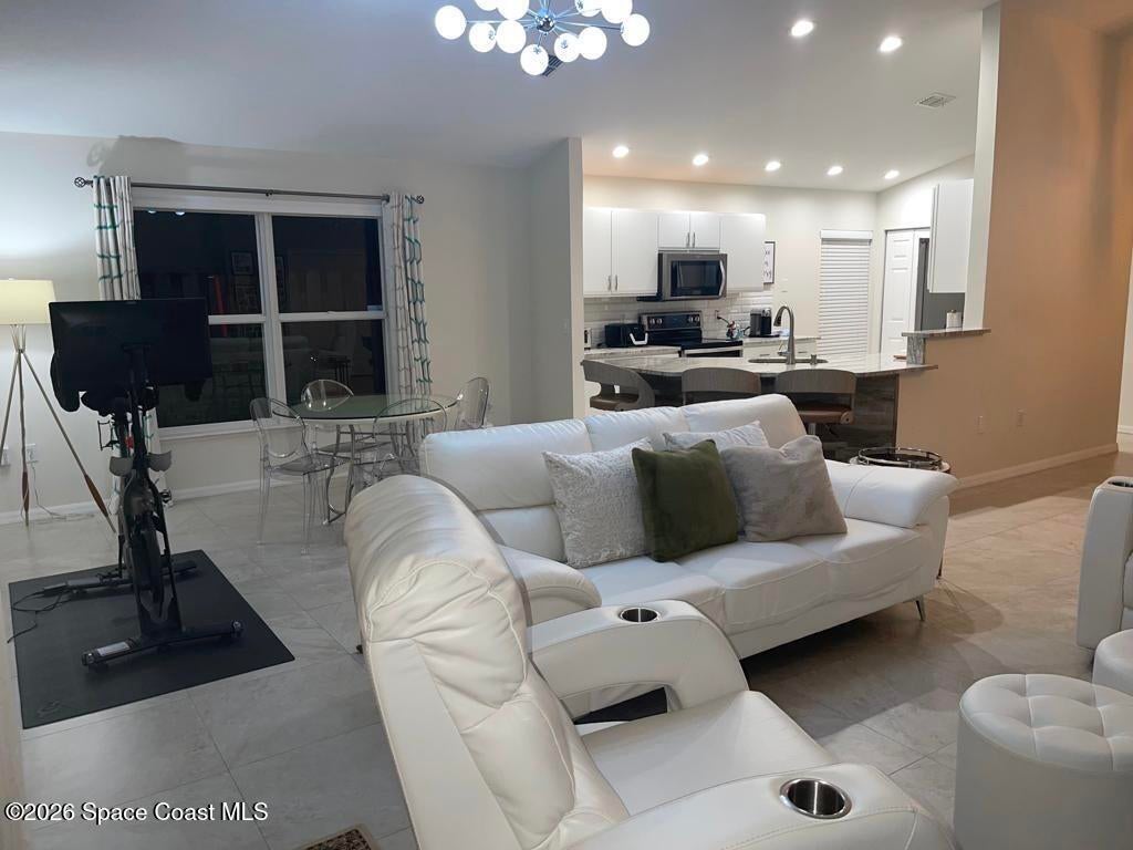 1741 Brookshire Circle