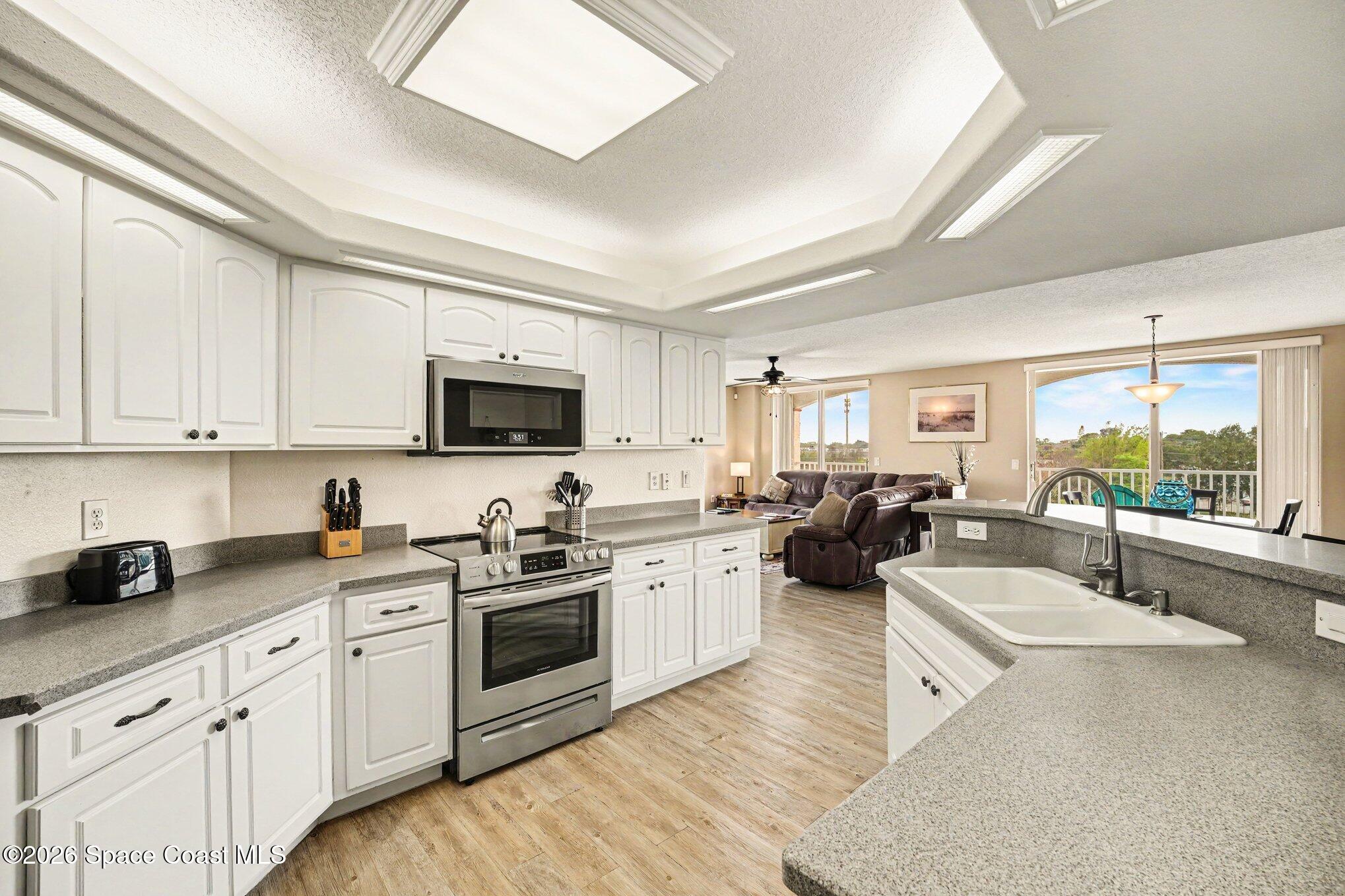 820 Del Rio Way 401