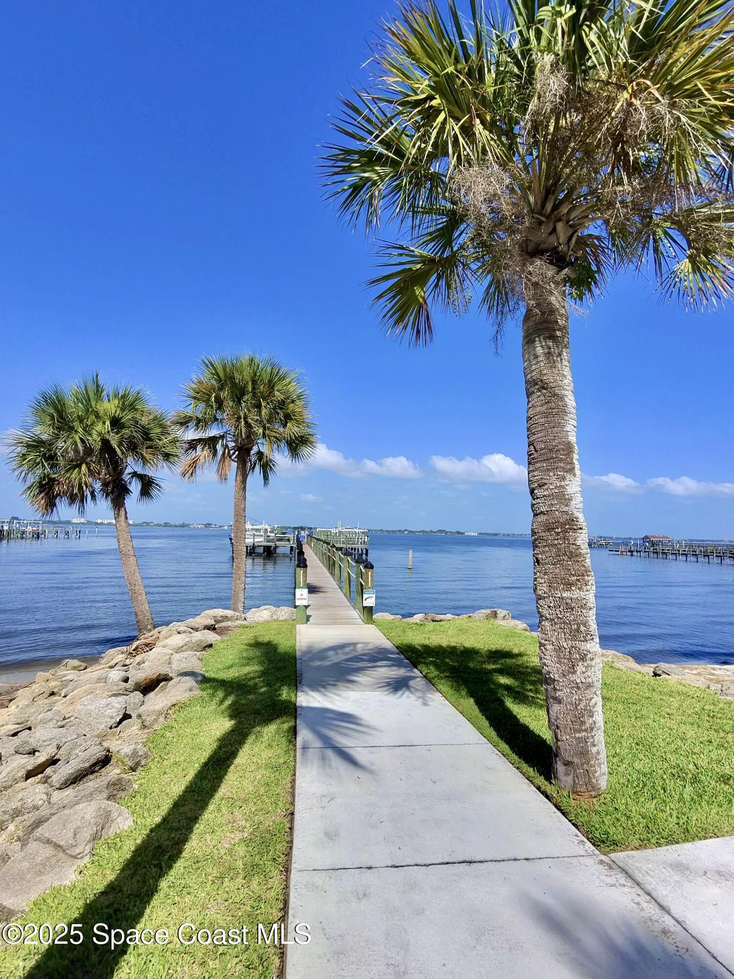 475 Strand Drive