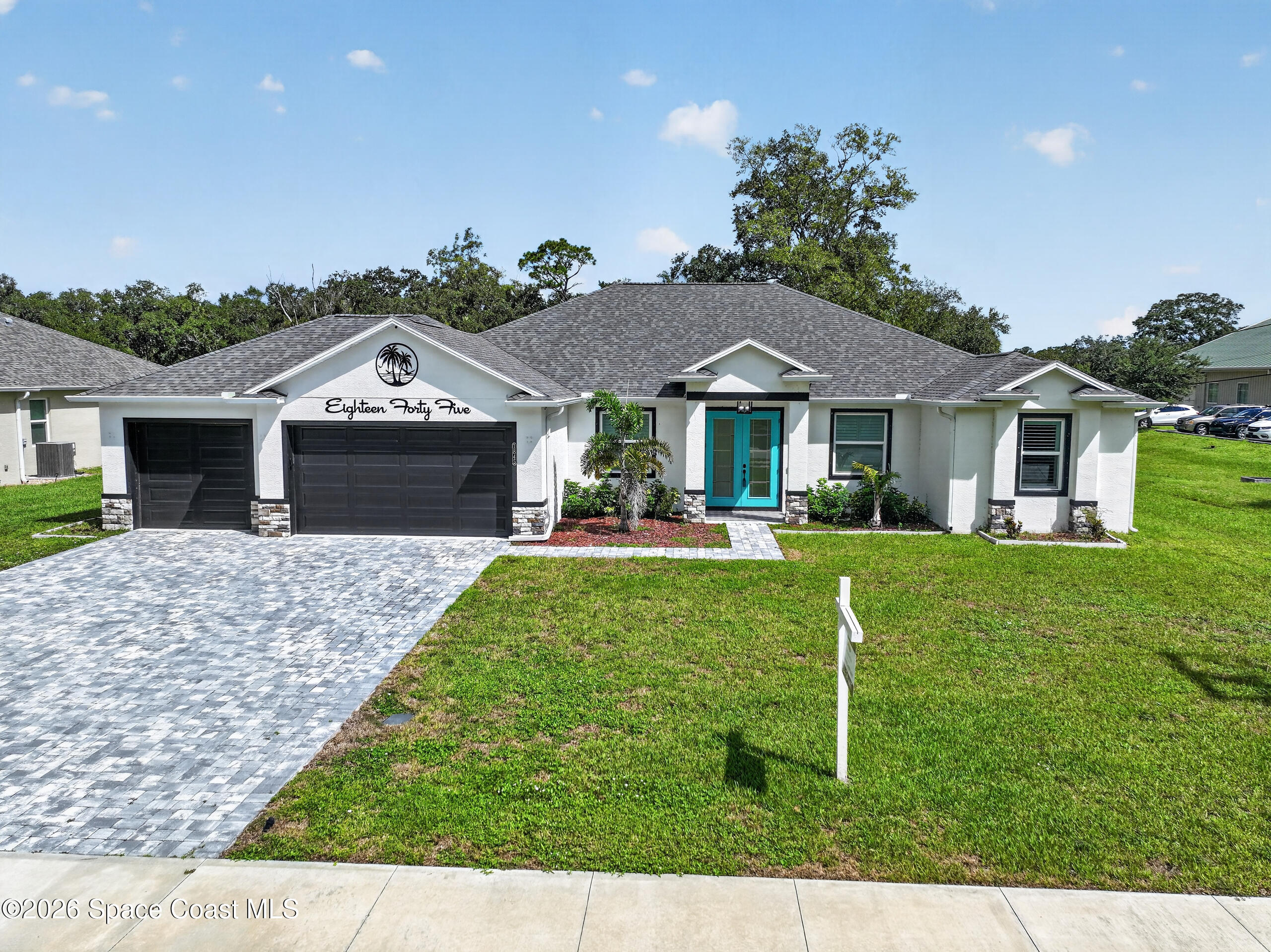 1845 Market Circle NE