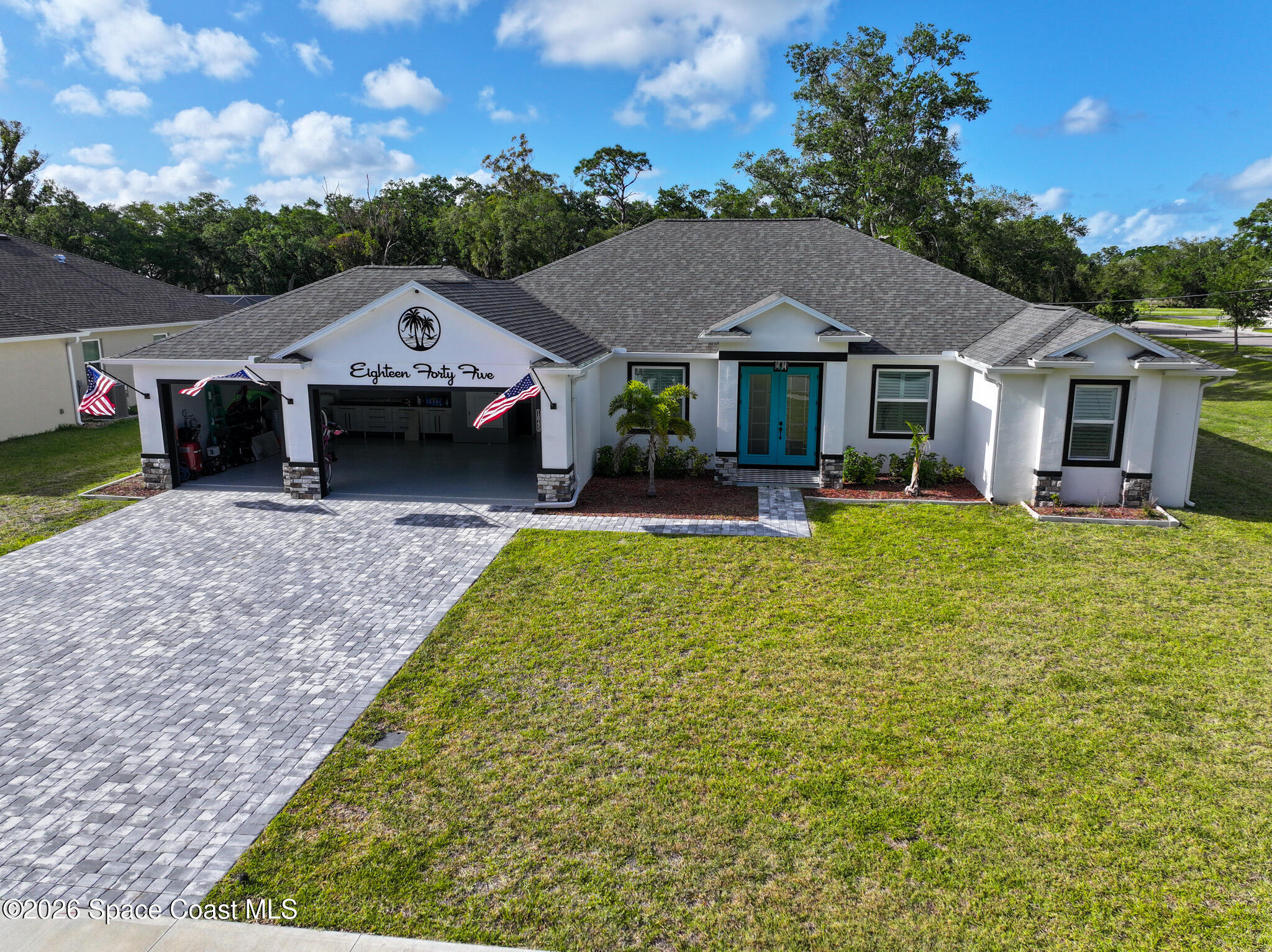 1845 Market Circle NE
