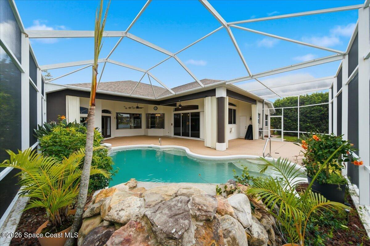 825 Thrasher Drive