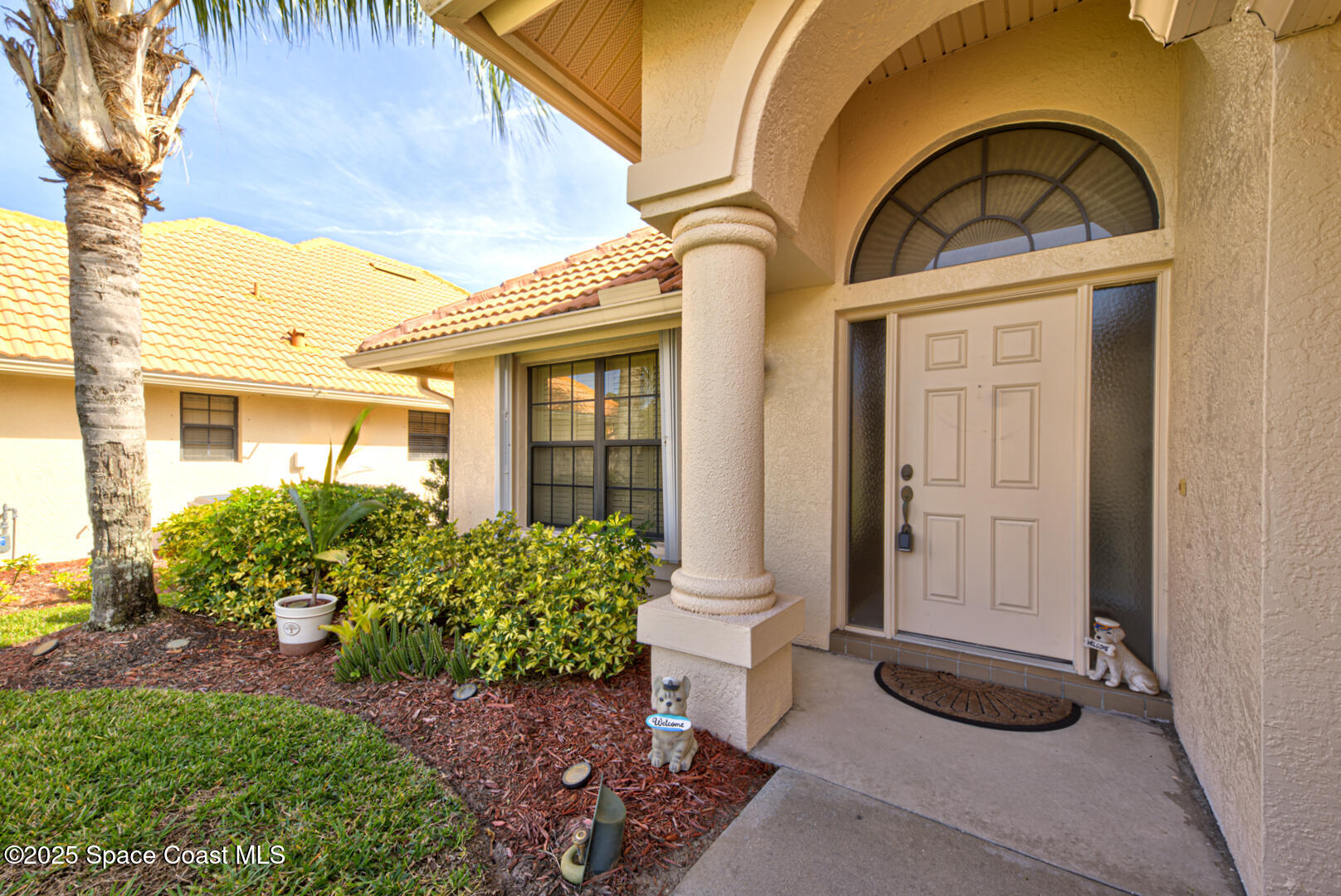 1845 James Circle